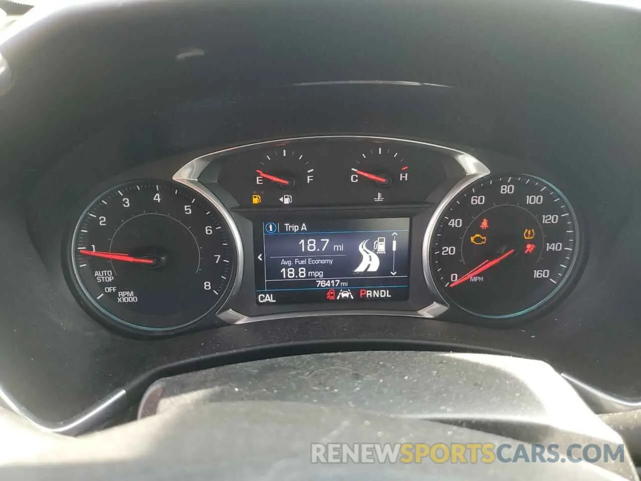 9 Photograph of a damaged car 2GNAXUEV4M6158373 CHEVROLET EQUINOX 2021