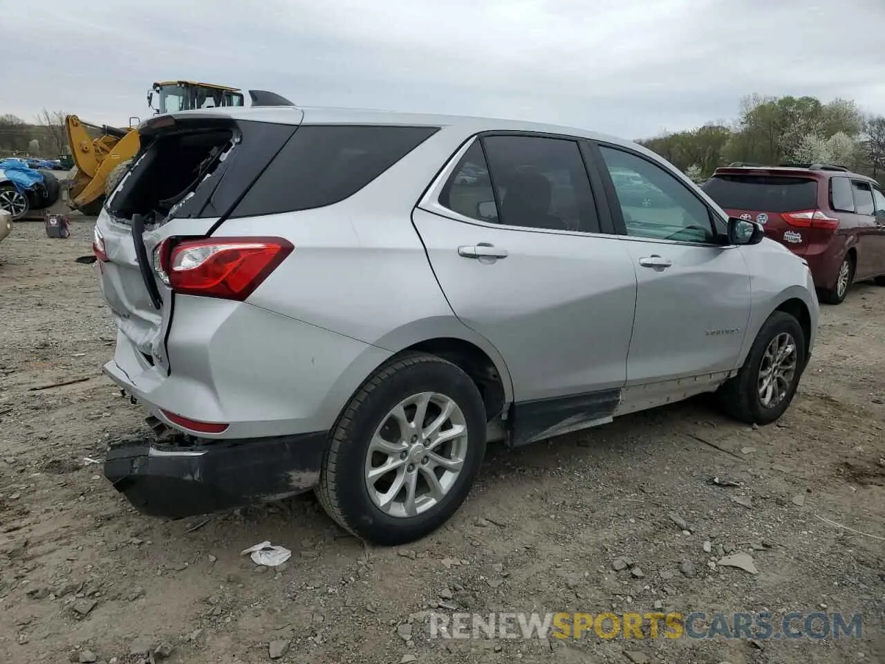 3 Photograph of a damaged car 2GNAXUEV5M6112485 CHEVROLET EQUINOX 2021