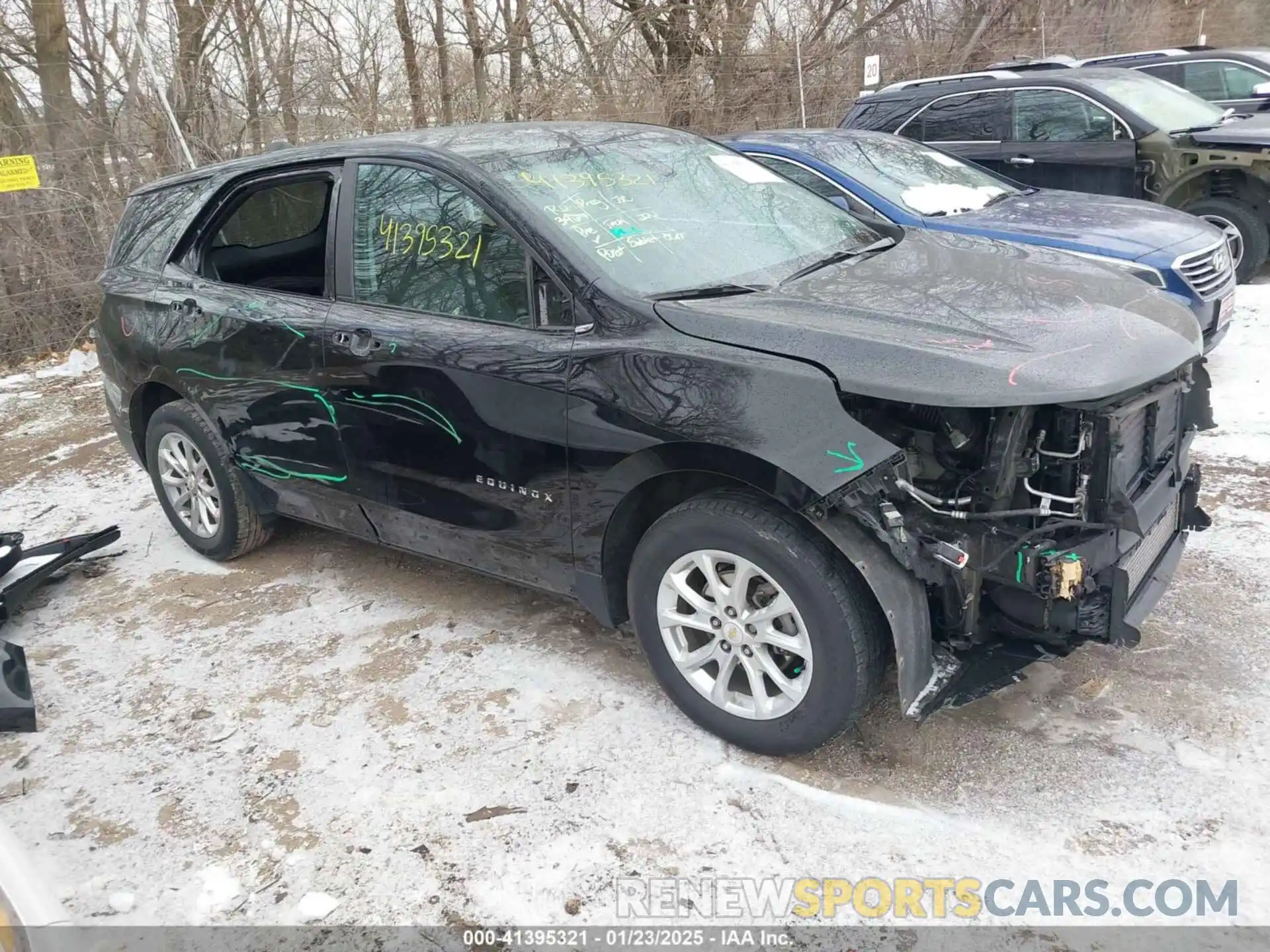 1 Photograph of a damaged car 2GNAXUEV5M6122482 CHEVROLET EQUINOX 2021