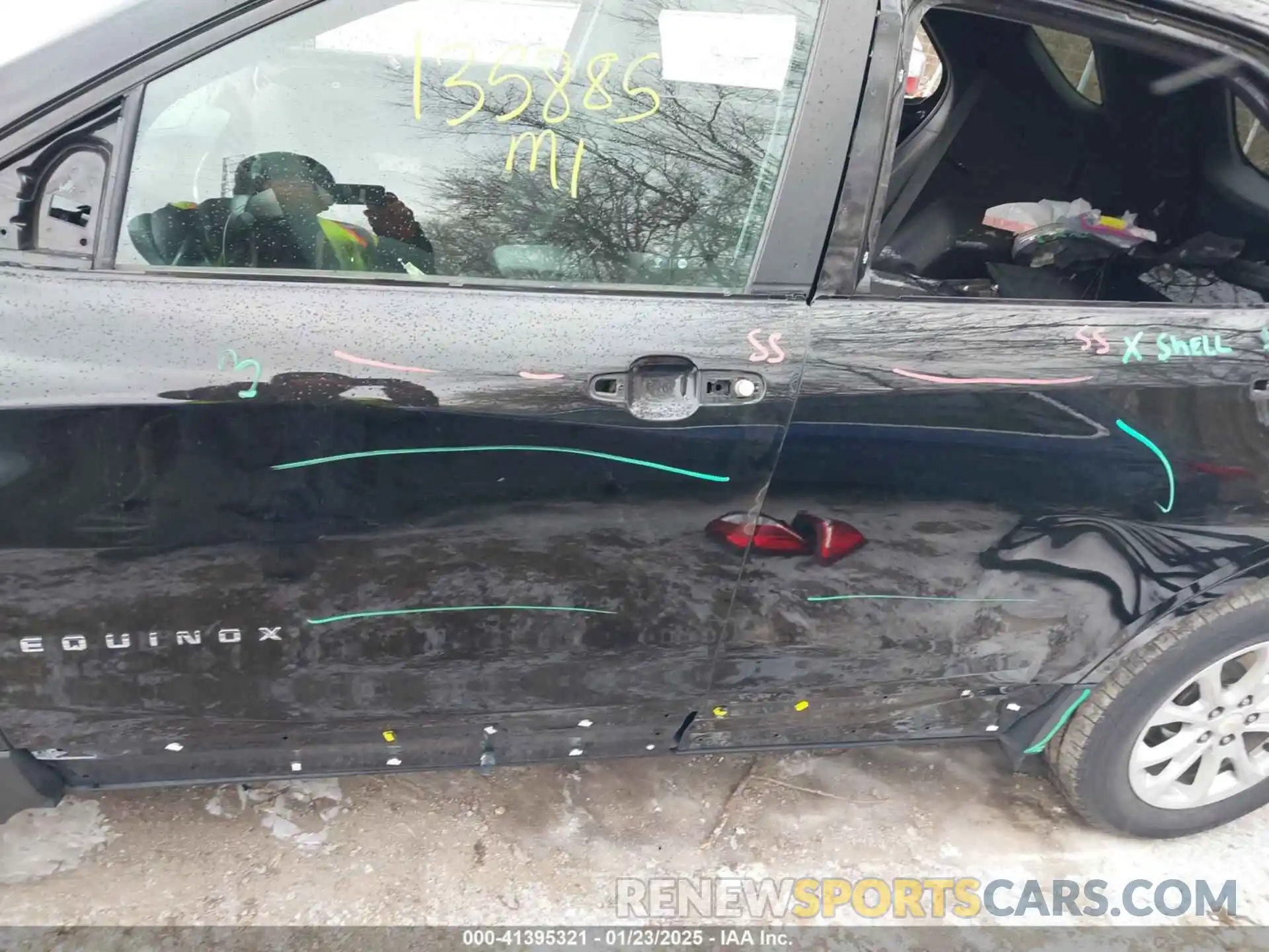 15 Photograph of a damaged car 2GNAXUEV5M6122482 CHEVROLET EQUINOX 2021