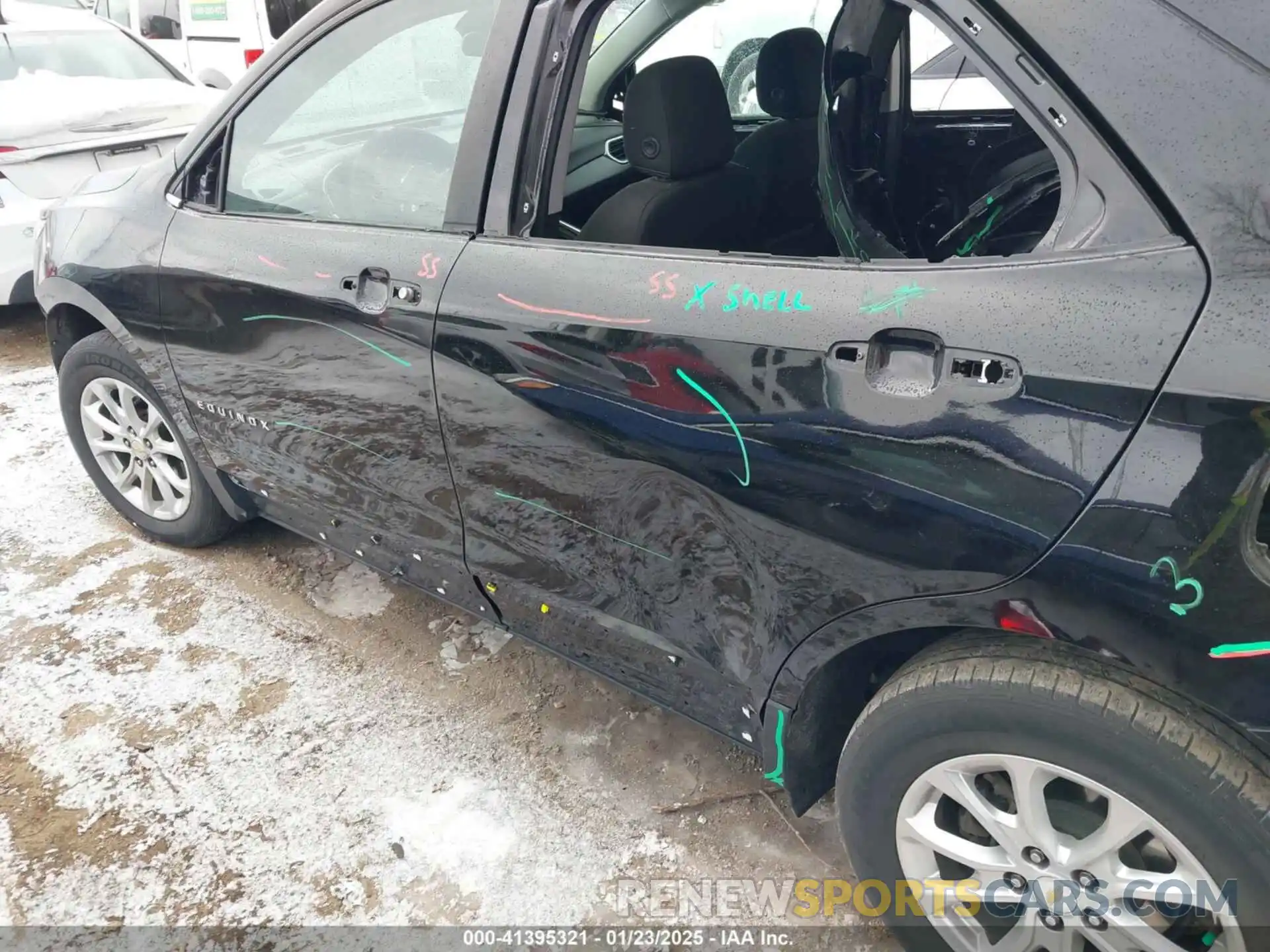 20 Photograph of a damaged car 2GNAXUEV5M6122482 CHEVROLET EQUINOX 2021