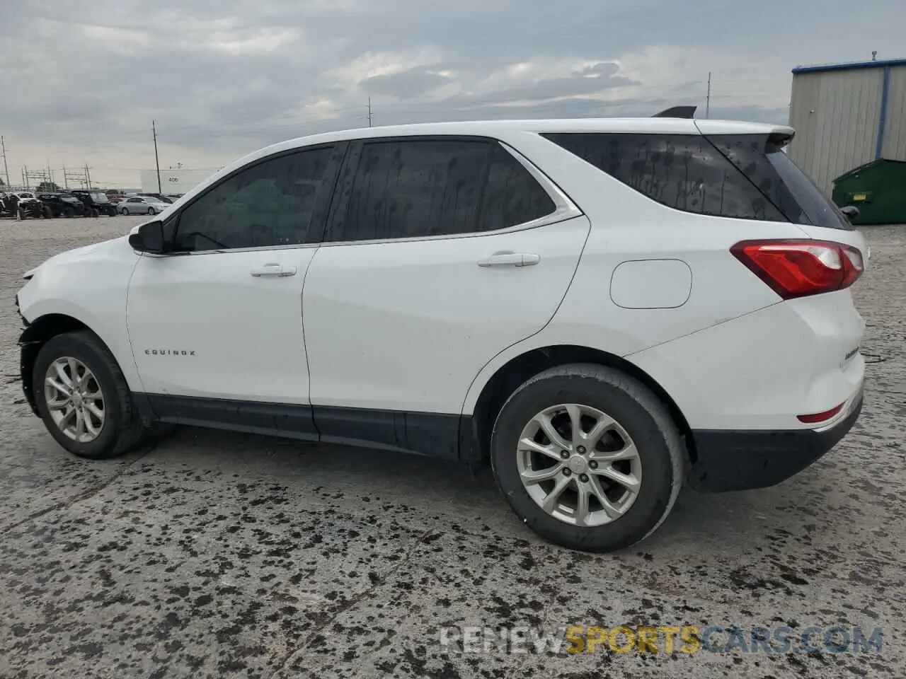 2 Photograph of a damaged car 2GNAXUEV5M6124913 CHEVROLET EQUINOX 2021