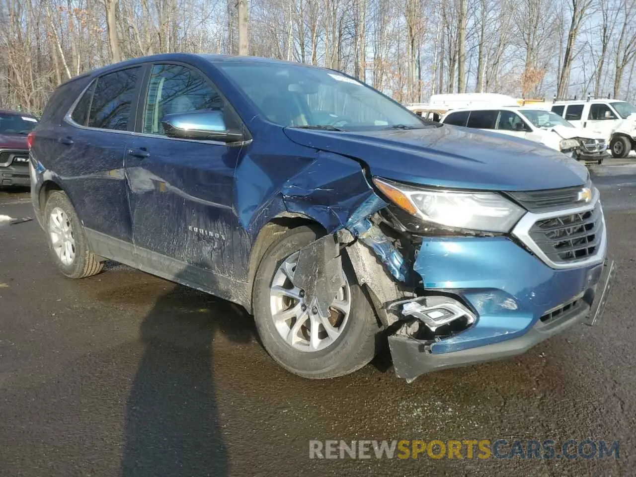 4 Photograph of a damaged car 2GNAXUEV6M6107974 CHEVROLET EQUINOX 2021