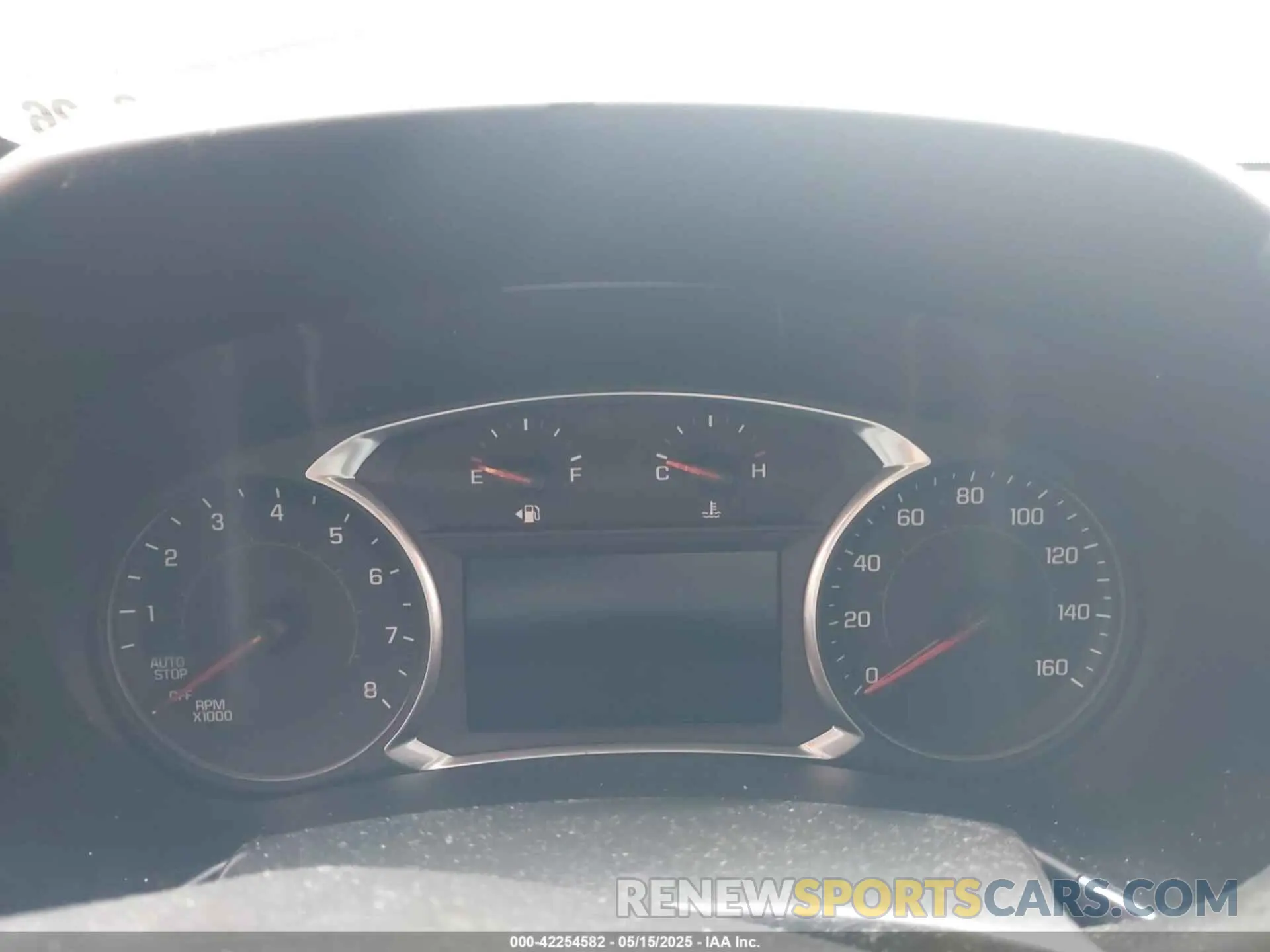 7 Photograph of a damaged car 2GNAXUEV8M6136585 CHEVROLET EQUINOX 2021