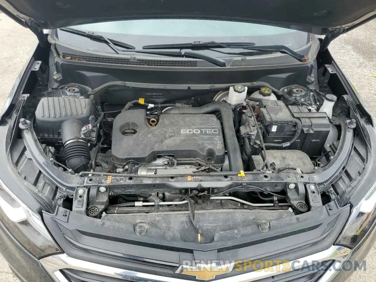 11 Photograph of a damaged car 2GNAXUEV8M6143410 CHEVROLET EQUINOX 2021