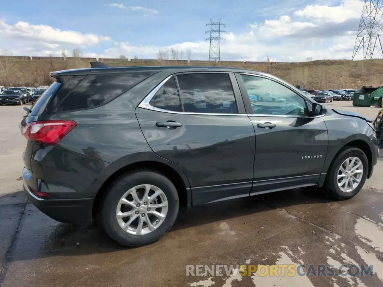 3 Photograph of a damaged car 2GNAXUEV8M6147165 CHEVROLET EQUINOX 2021