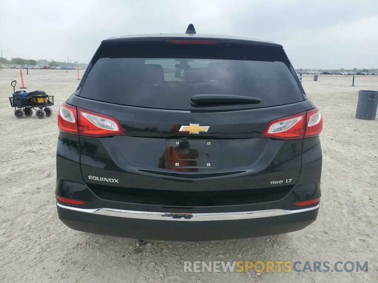 6 Photograph of a damaged car 2GNAXUEVXM6103636 CHEVROLET EQUINOX 2021