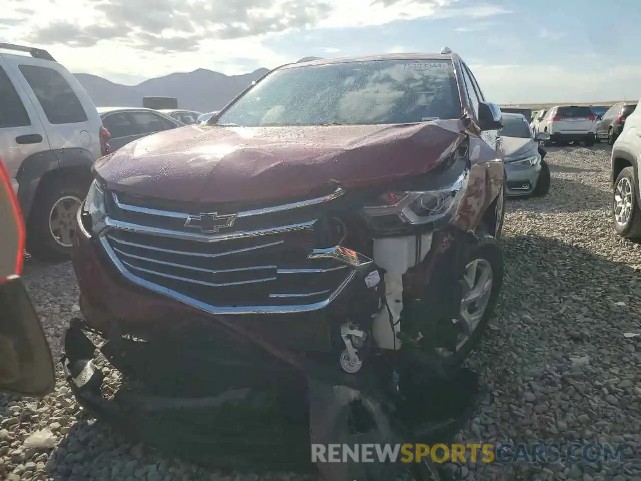 5 Photograph of a damaged car 2GNAXXEV1M6107253 CHEVROLET EQUINOX 2021