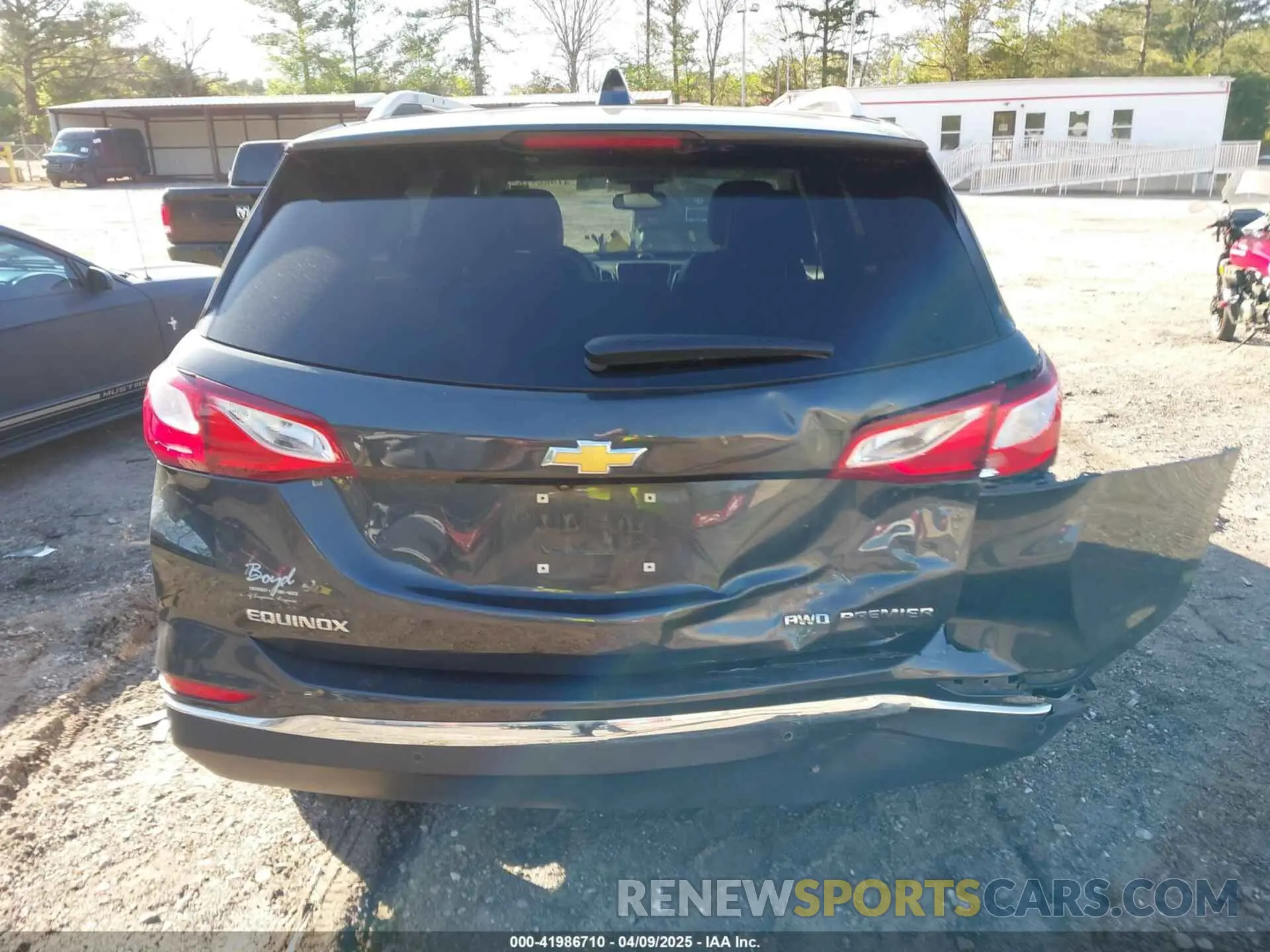 16 Photograph of a damaged car 2GNAXXEV3M6134776 CHEVROLET EQUINOX 2021