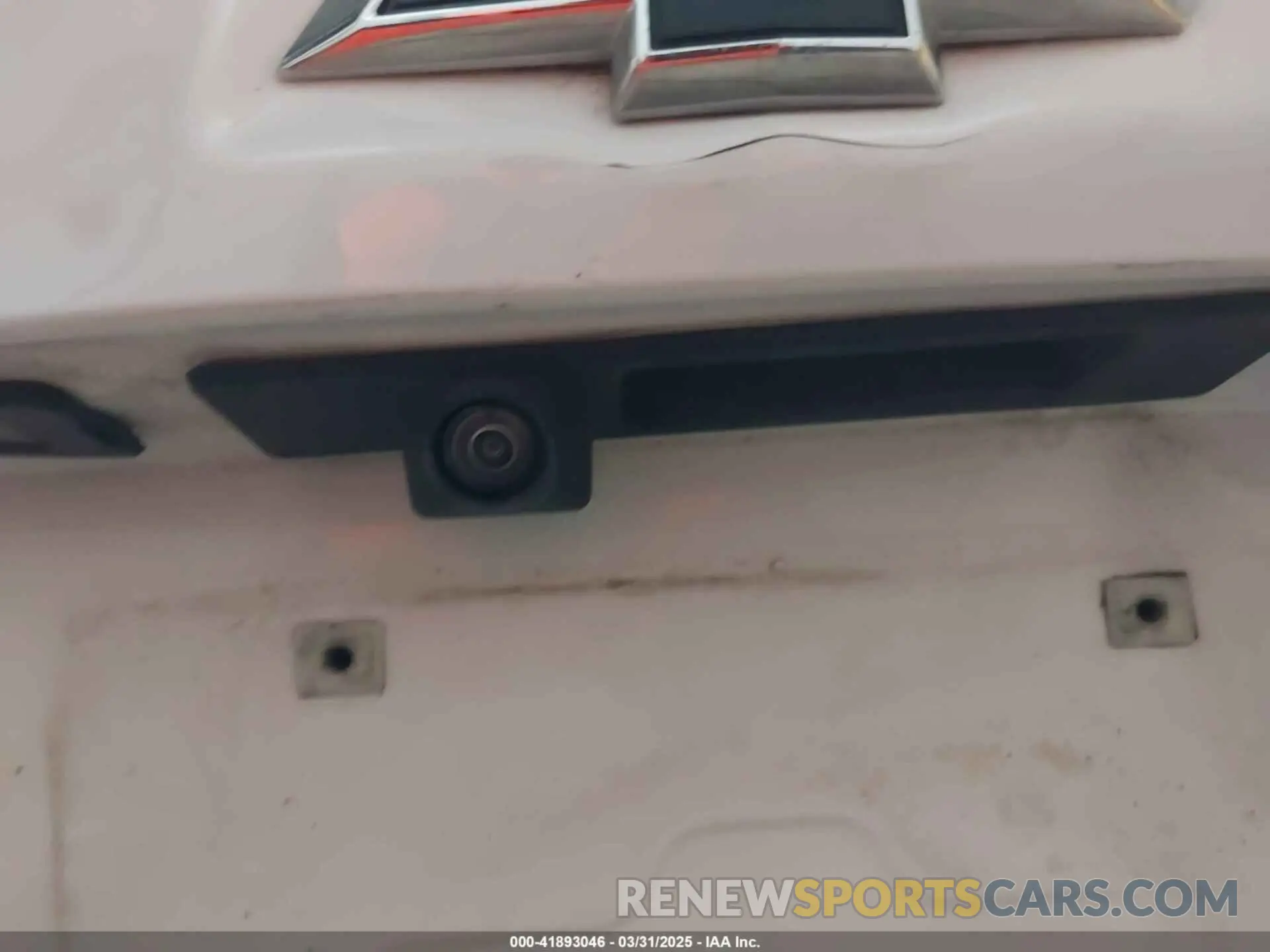 19 Photograph of a damaged car 2GNAXXEV4M6128145 CHEVROLET EQUINOX 2021