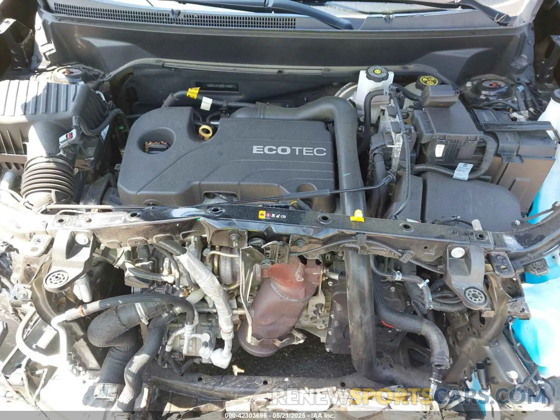 10 Photograph of a damaged car 2GNAXXEV8M6143697 CHEVROLET EQUINOX 2021