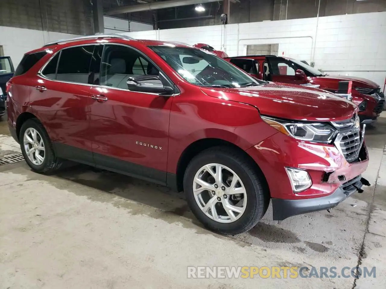 4 Photograph of a damaged car 2GNAXXEVXM6151610 CHEVROLET EQUINOX 2021