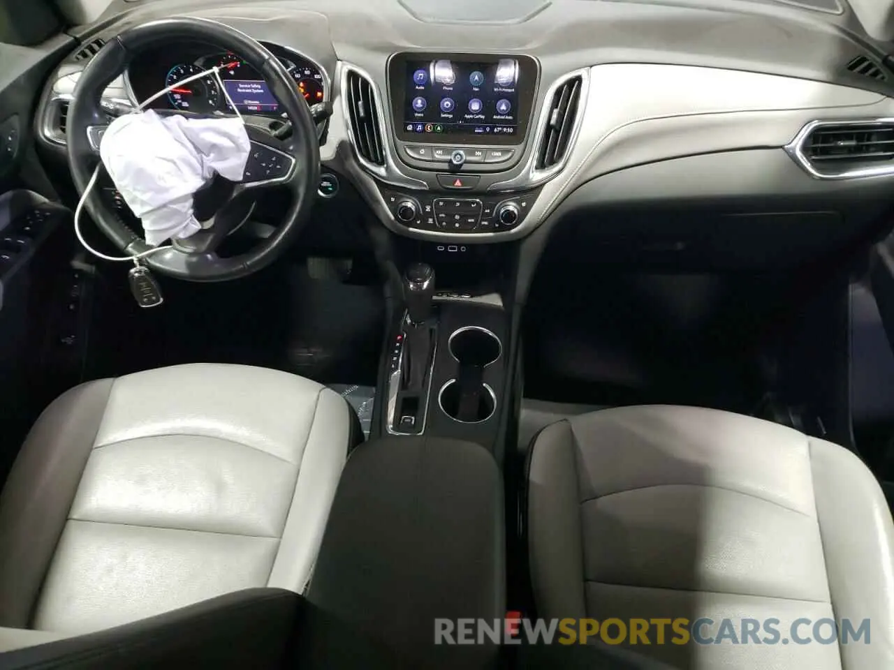 8 Photograph of a damaged car 2GNAXXEVXM6151610 CHEVROLET EQUINOX 2021