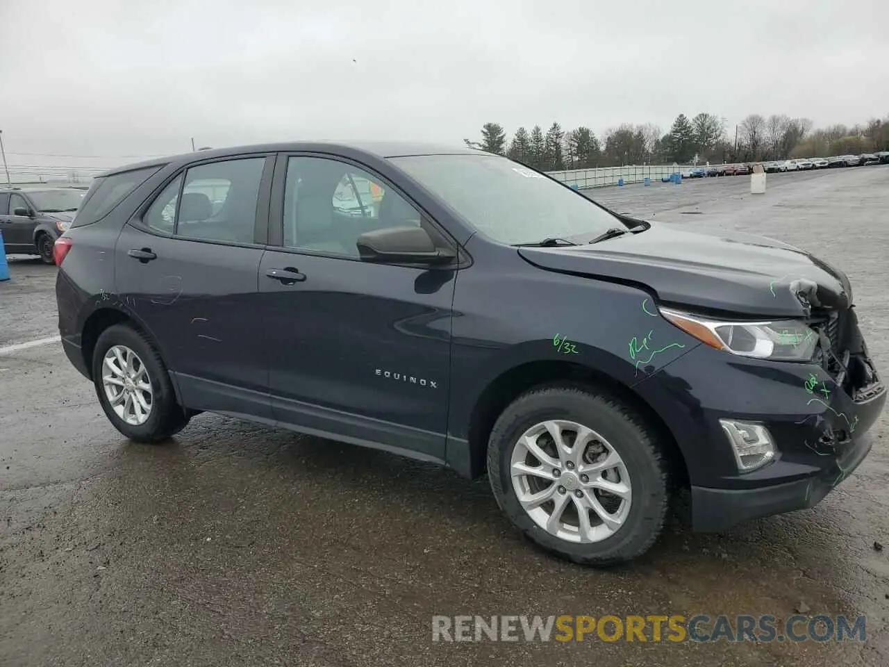 4 Photograph of a damaged car 3GNAX5EV0MS141383 CHEVROLET EQUINOX 2021