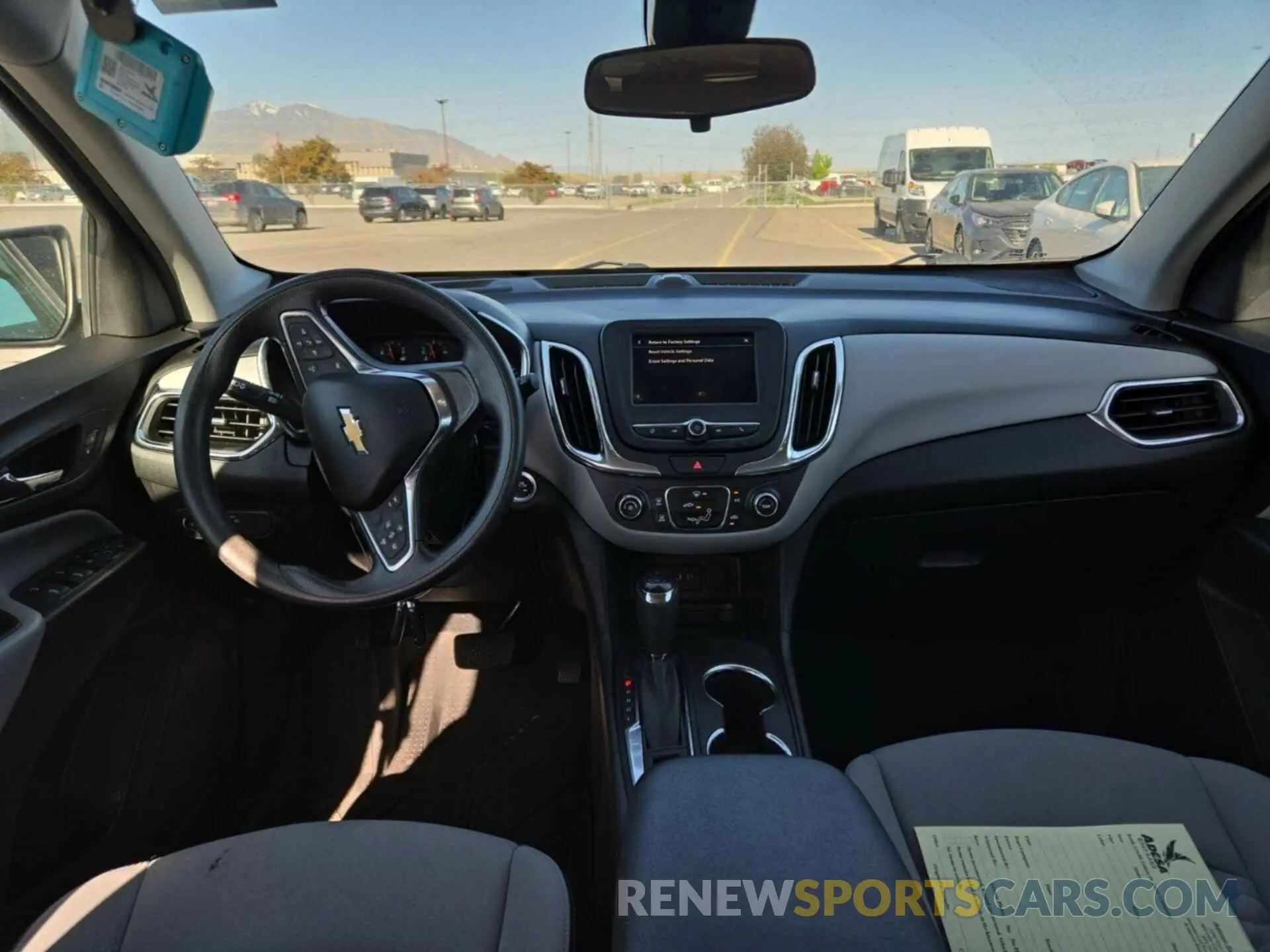 29 Photograph of a damaged car 3GNAX5EV3MS173504 CHEVROLET EQUINOX 2021