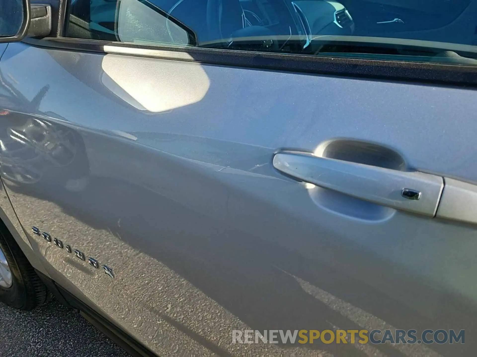 33 Photograph of a damaged car 3GNAX5EV3MS173504 CHEVROLET EQUINOX 2021