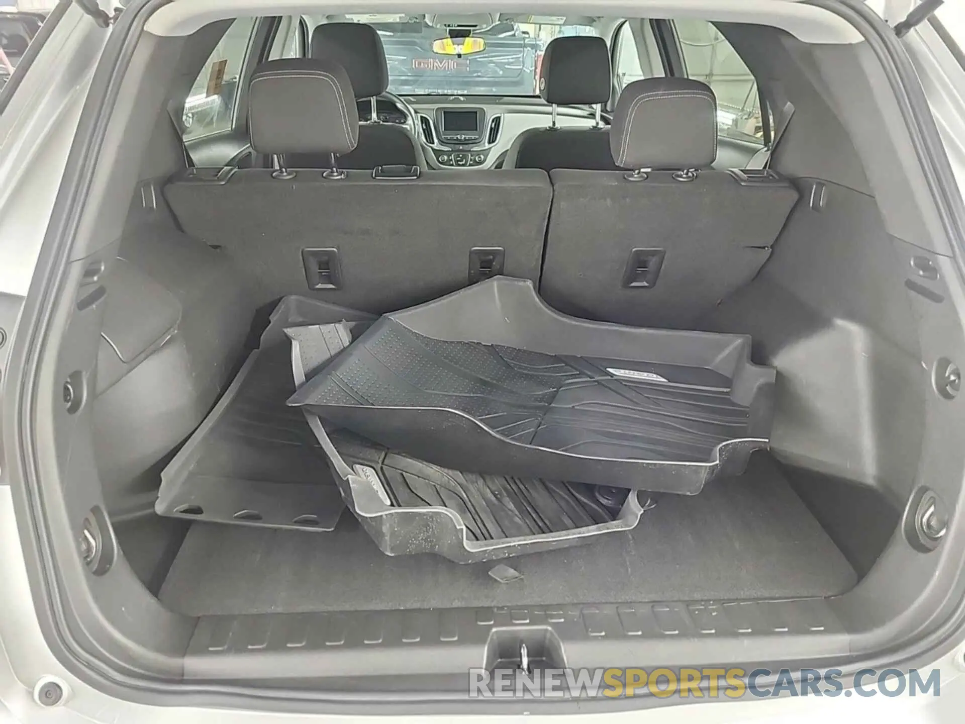 34 Photograph of a damaged car 3GNAX5EV3MS173504 CHEVROLET EQUINOX 2021