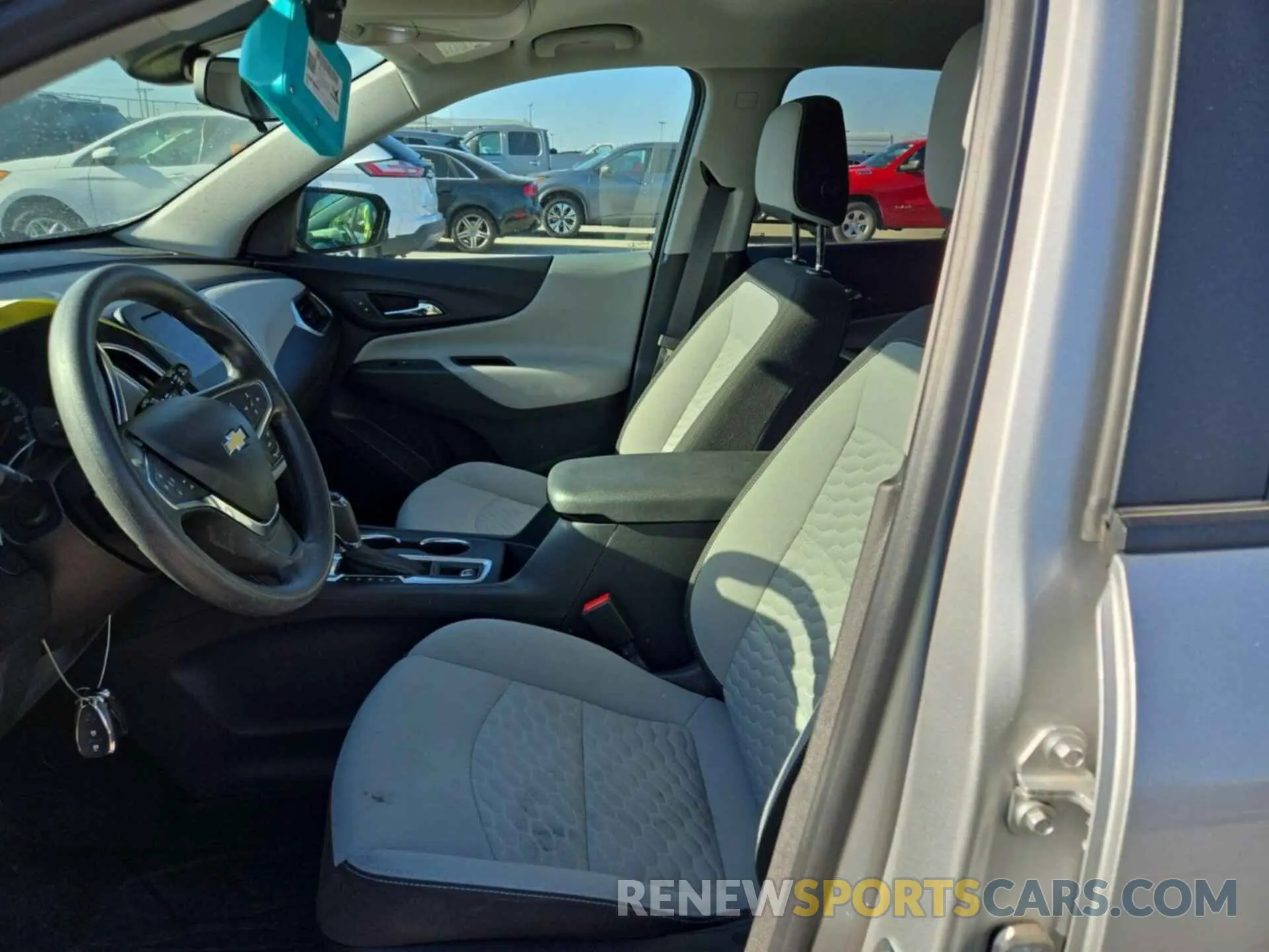 54 Photograph of a damaged car 3GNAX5EV3MS173504 CHEVROLET EQUINOX 2021