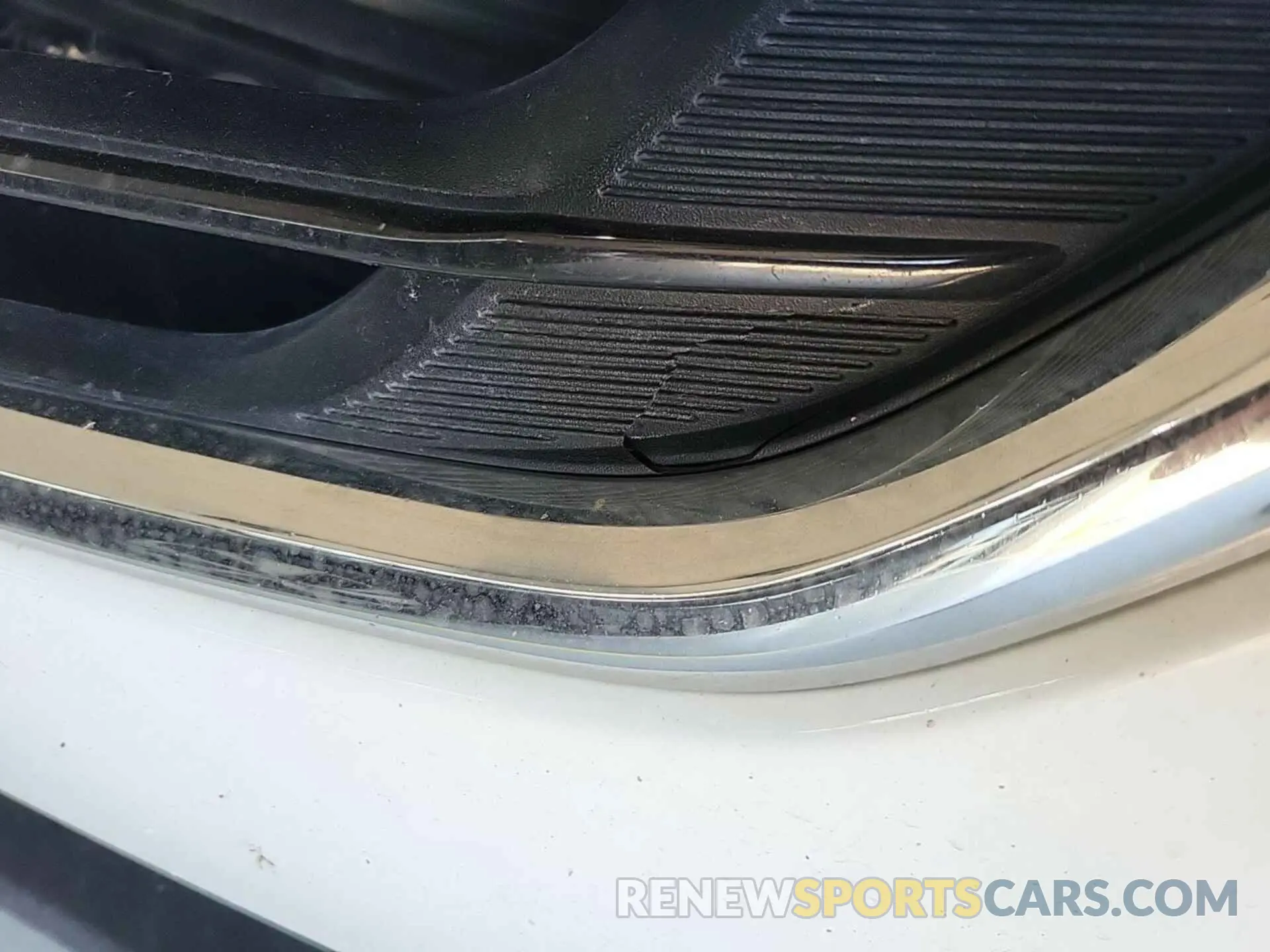 33 Photograph of a damaged car 3GNAX5EV8MS148064 CHEVROLET EQUINOX 2021