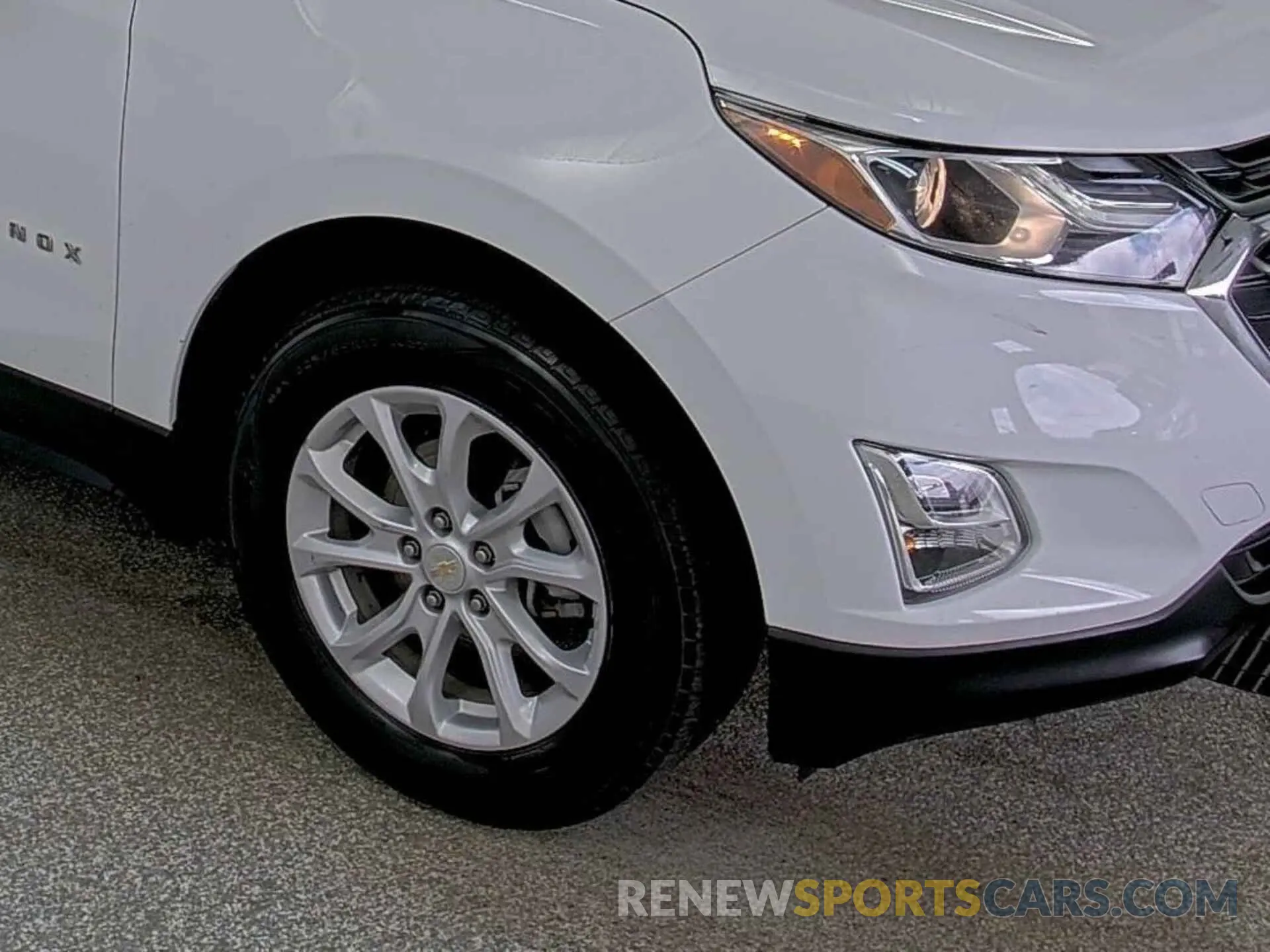 9 Photograph of a damaged car 3GNAX5EV8MS148064 CHEVROLET EQUINOX 2021