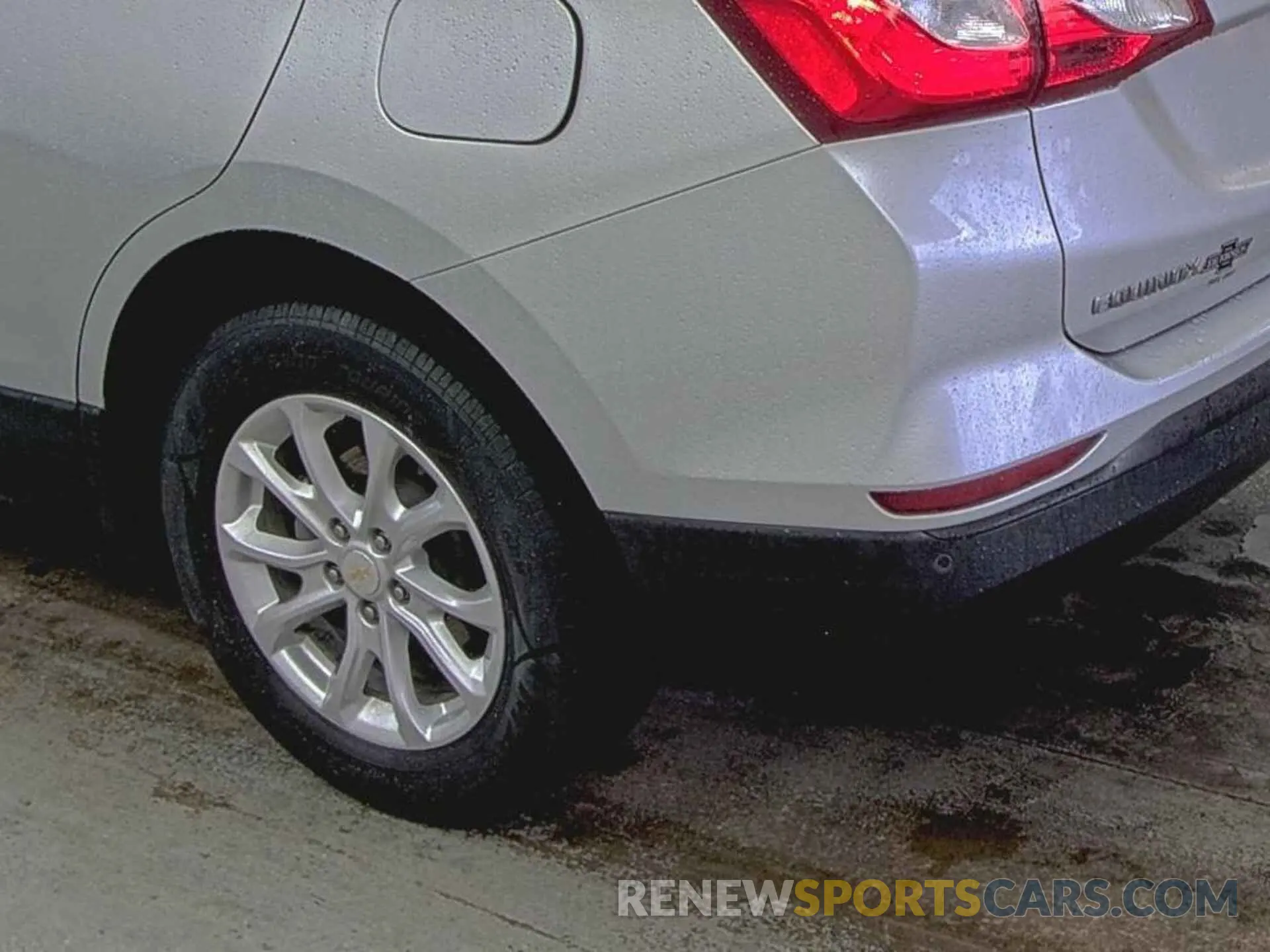 22 Photograph of a damaged car 3GNAXFEV5MS136962 CHEVROLET EQUINOX 2021
