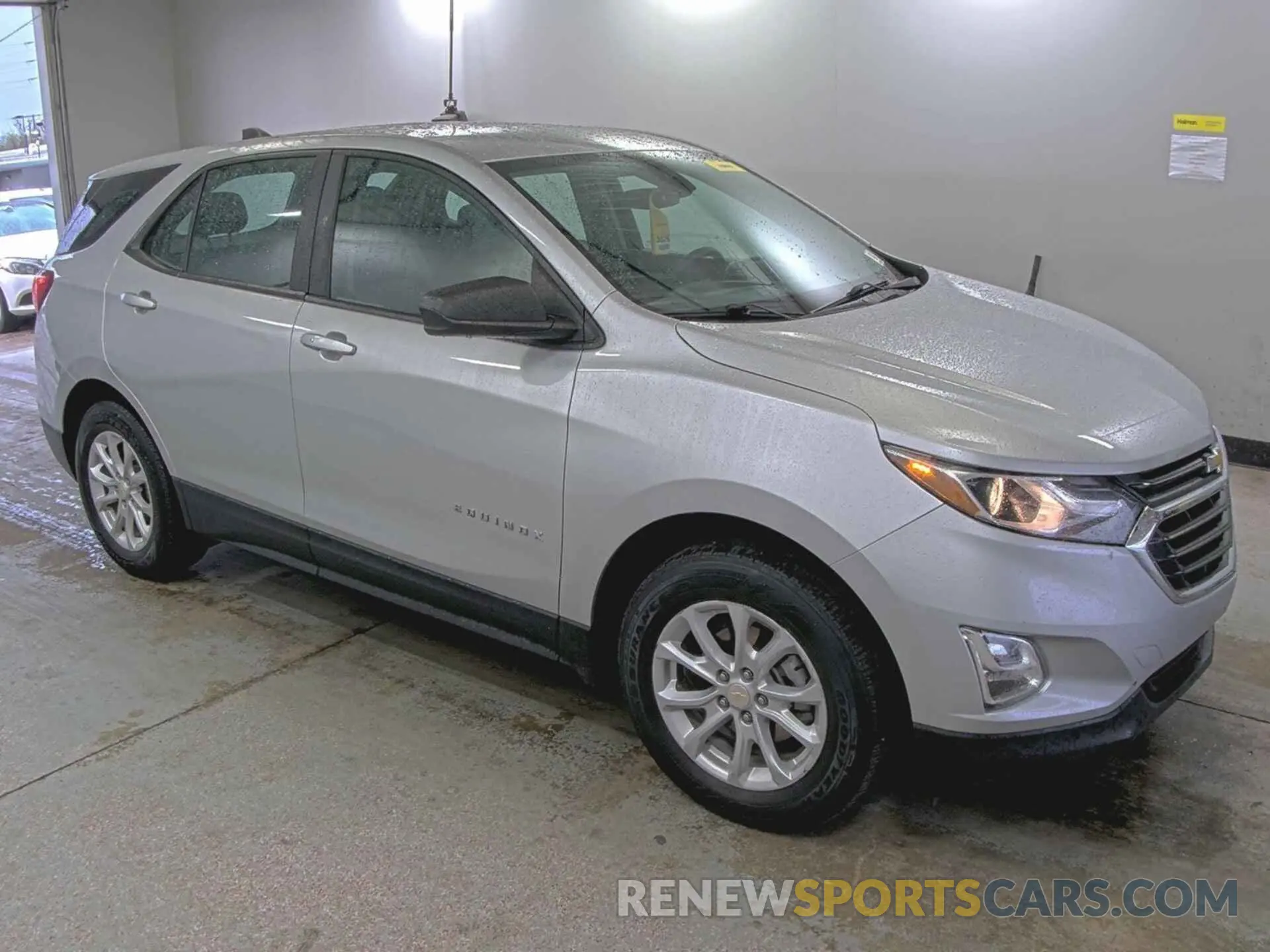 26 Photograph of a damaged car 3GNAXFEV5MS136962 CHEVROLET EQUINOX 2021