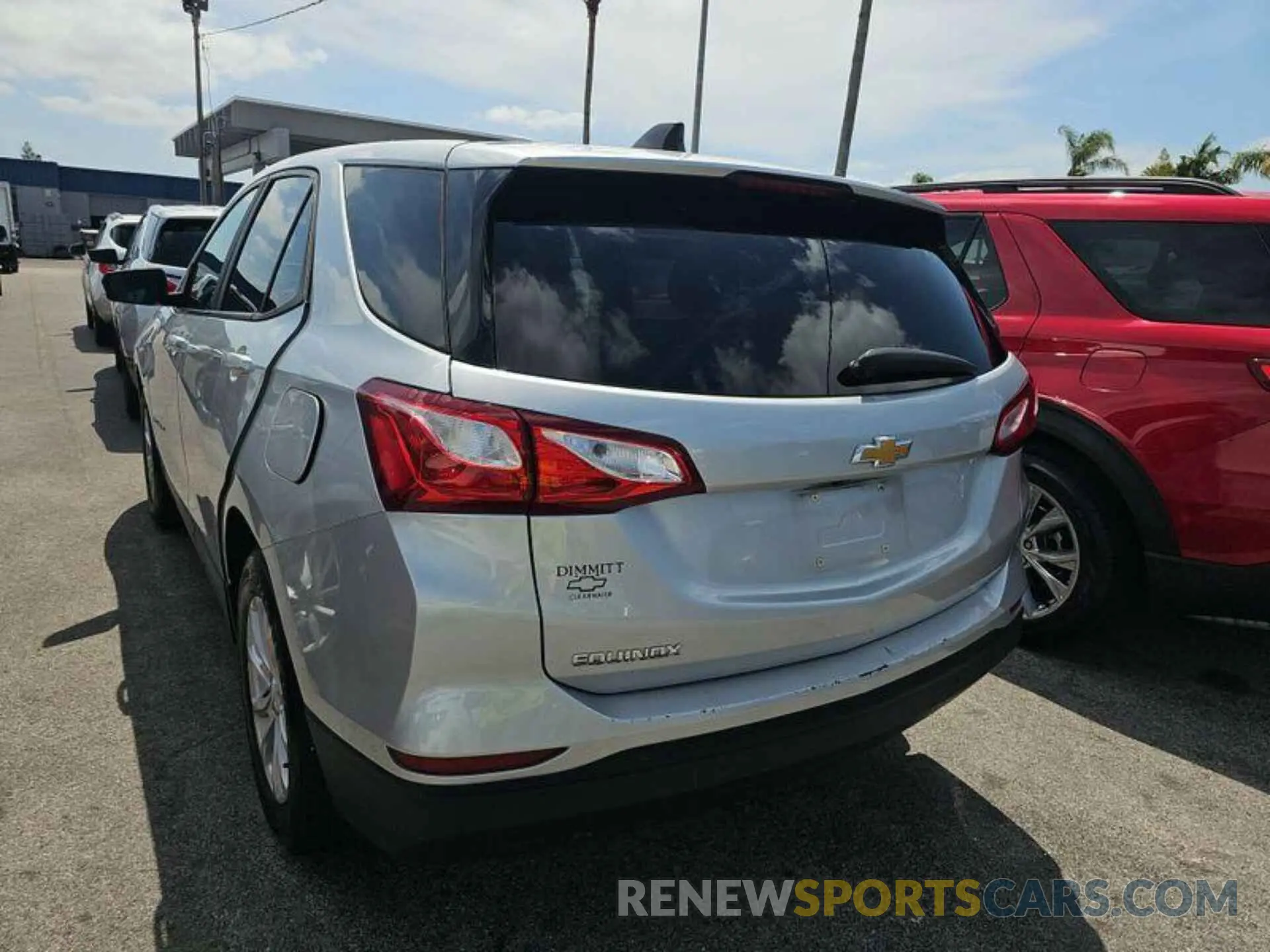 4 Photograph of a damaged car 3GNAXFEV6MS173518 CHEVROLET EQUINOX 2021