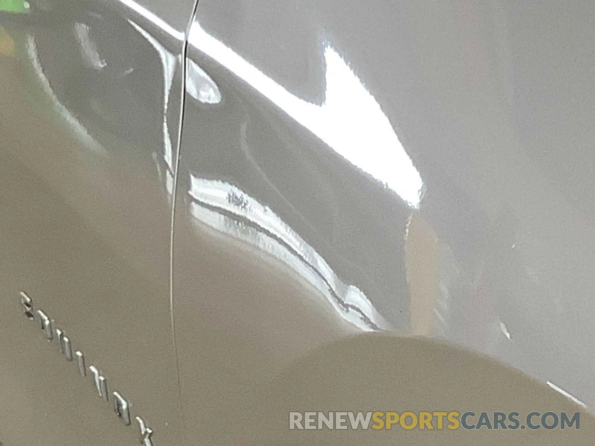 33 Photograph of a damaged car 3GNAXFEV7MS137918 CHEVROLET EQUINOX 2021