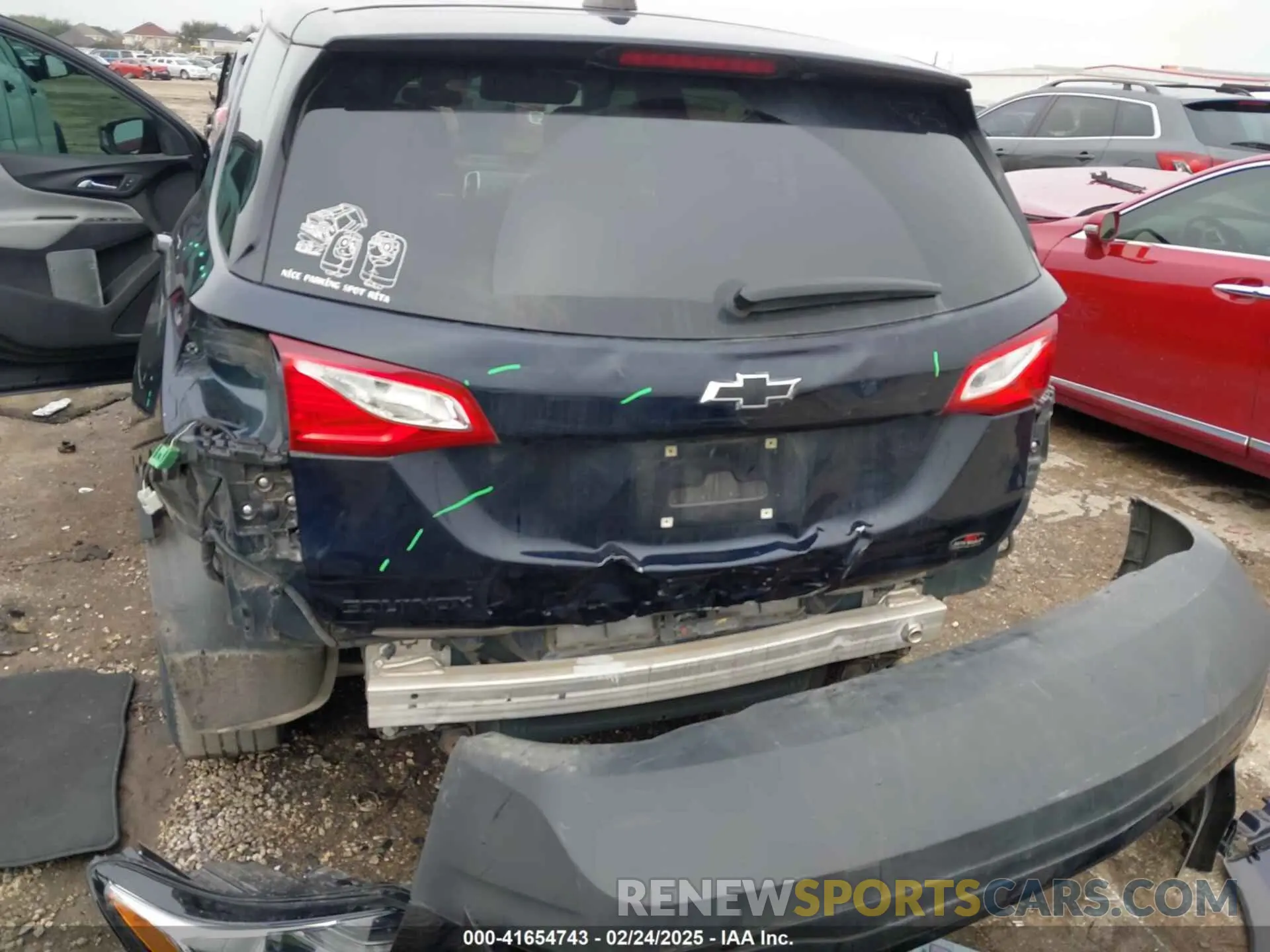 6 Photograph of a damaged car 3GNAXHEV0MS121183 CHEVROLET EQUINOX 2021
