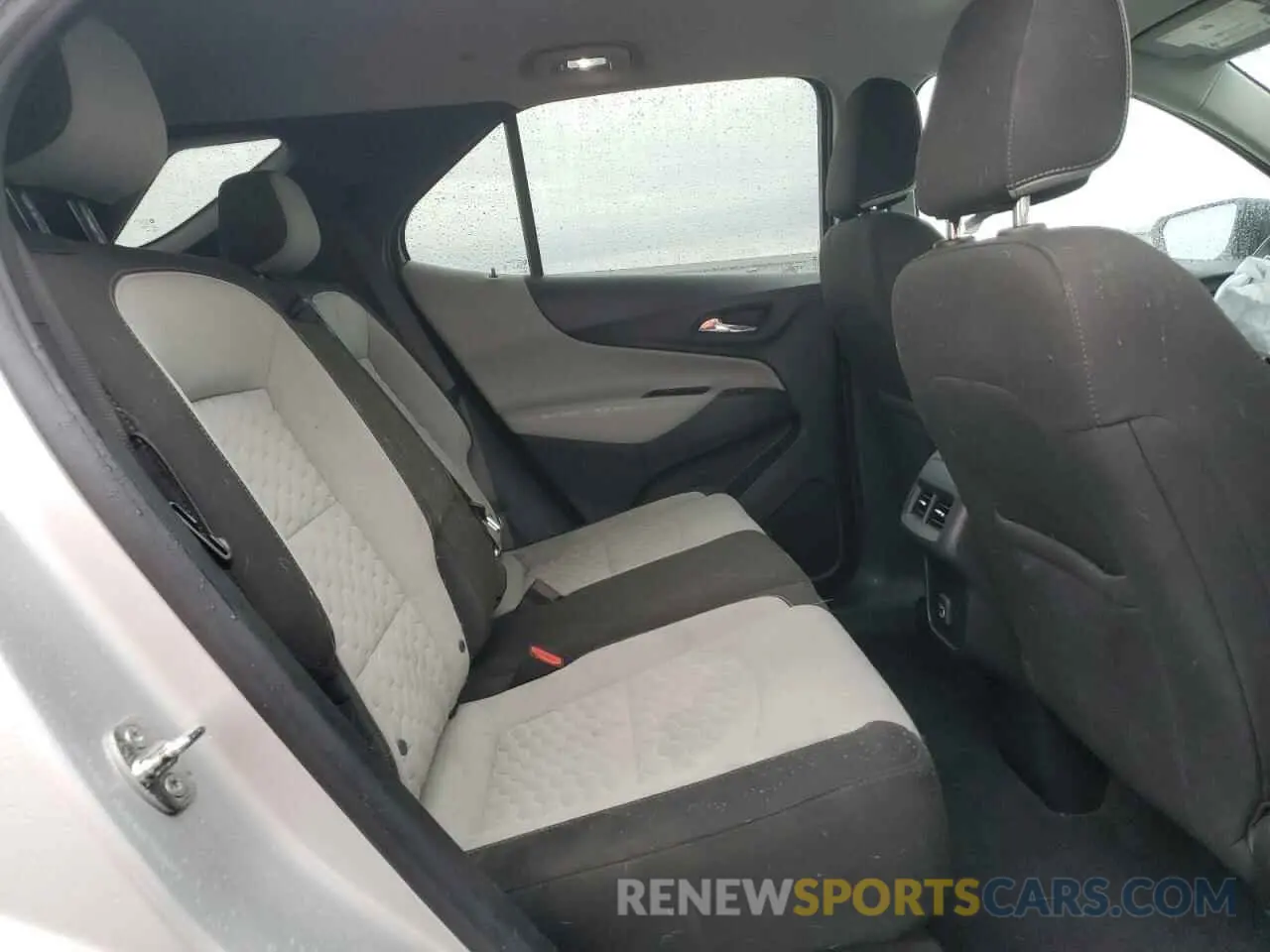 11 Photograph of a damaged car 3GNAXHEV0MS174272 CHEVROLET EQUINOX 2021