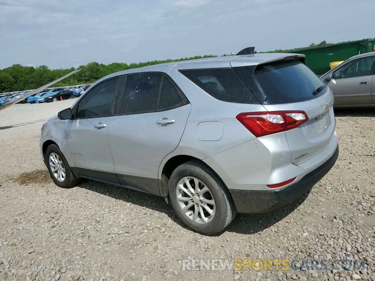 2 Photograph of a damaged car 3GNAXHEV2MS108208 CHEVROLET EQUINOX 2021