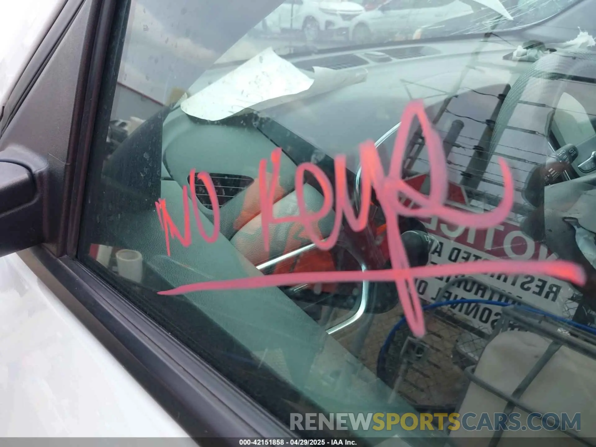 11 Photograph of a damaged car 3GNAXHEV2MS143993 CHEVROLET EQUINOX 2021