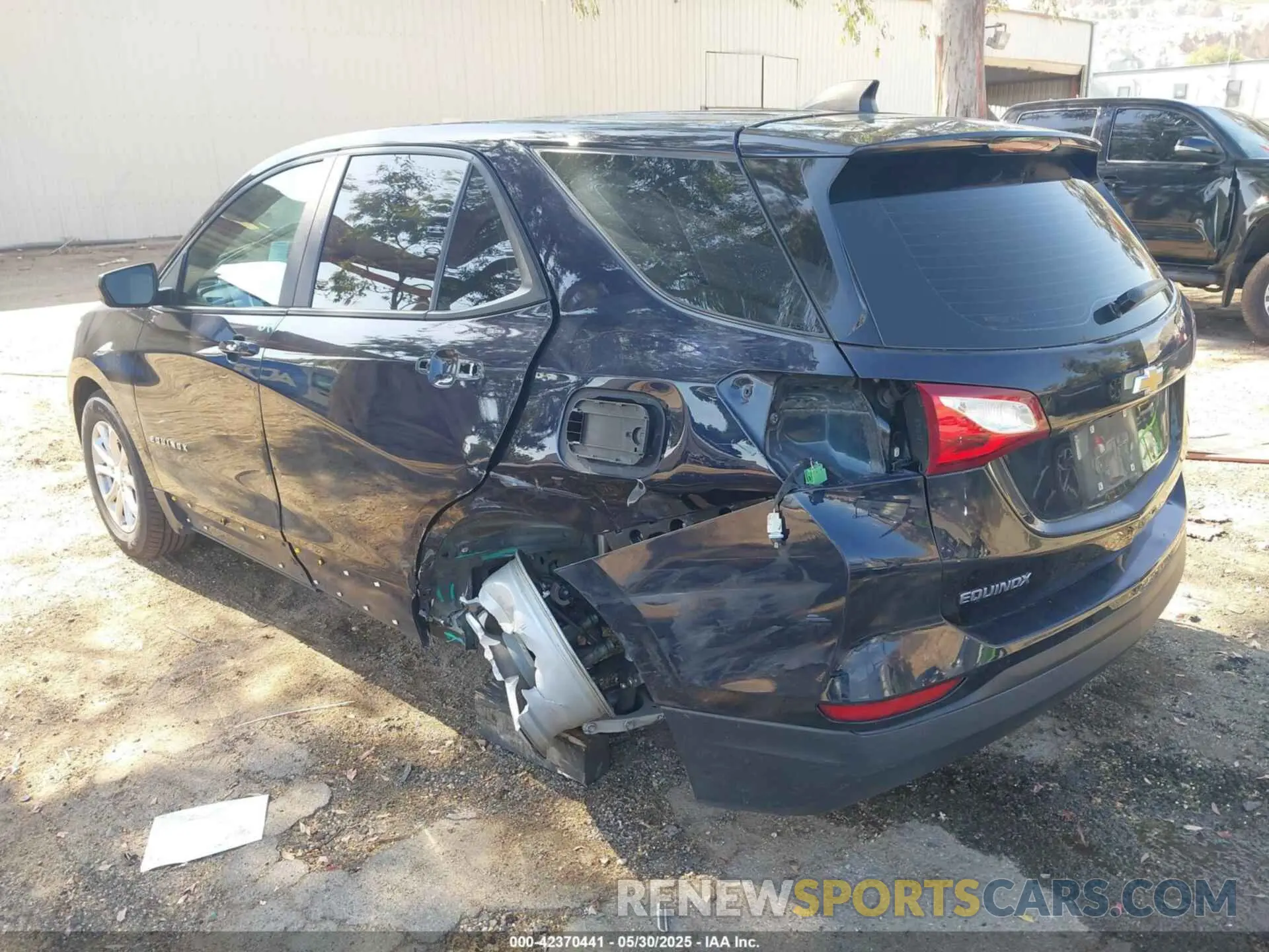 3 Photograph of a damaged car 3GNAXHEV3MS105186 CHEVROLET EQUINOX 2021