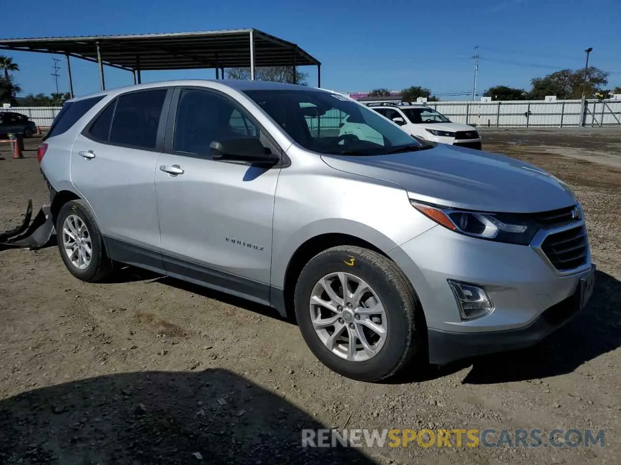 4 Photograph of a damaged car 3GNAXHEV3MS136602 CHEVROLET EQUINOX 2021