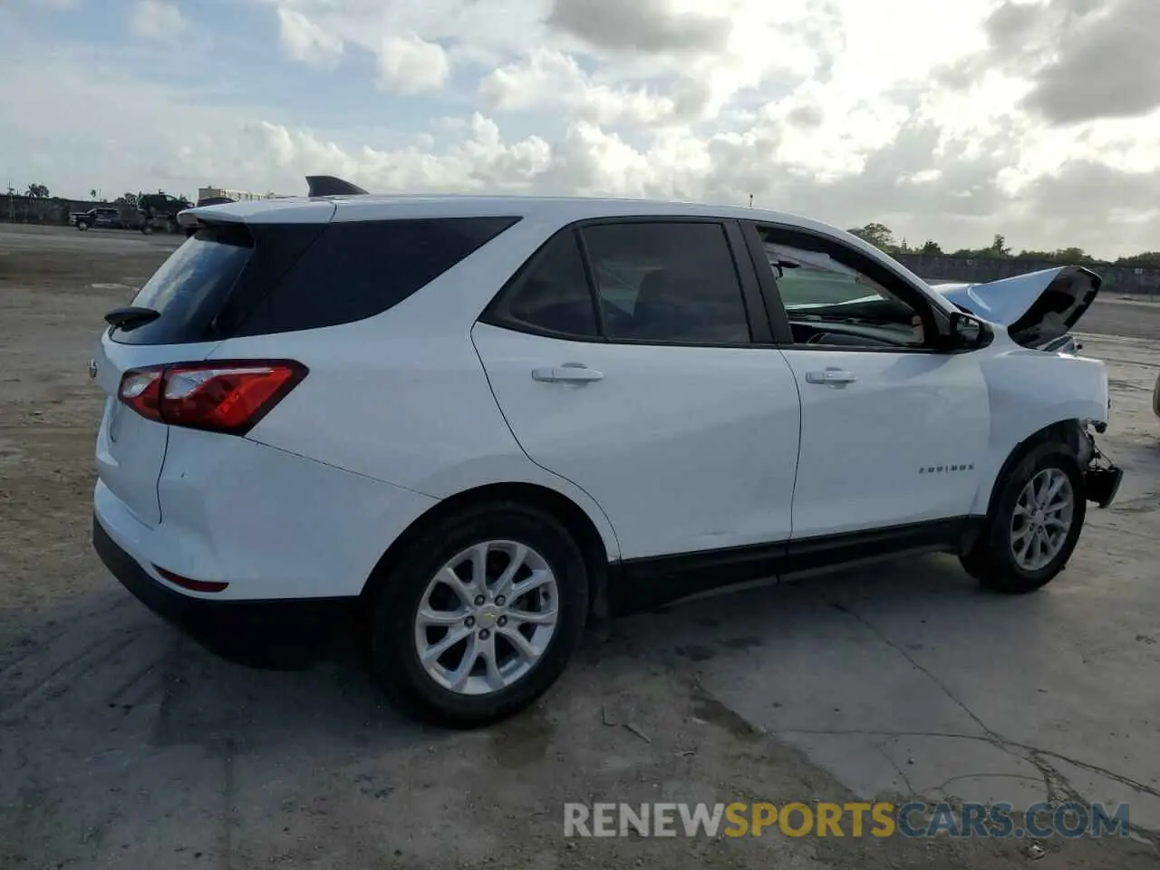 3 Photograph of a damaged car 3GNAXHEV3MS157143 CHEVROLET EQUINOX 2021