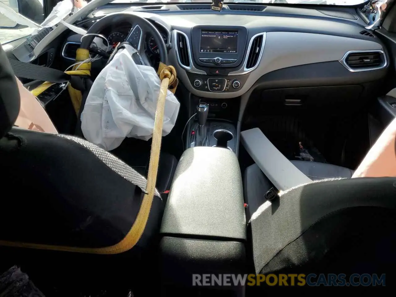 8 Photograph of a damaged car 3GNAXHEV3MS157143 CHEVROLET EQUINOX 2021