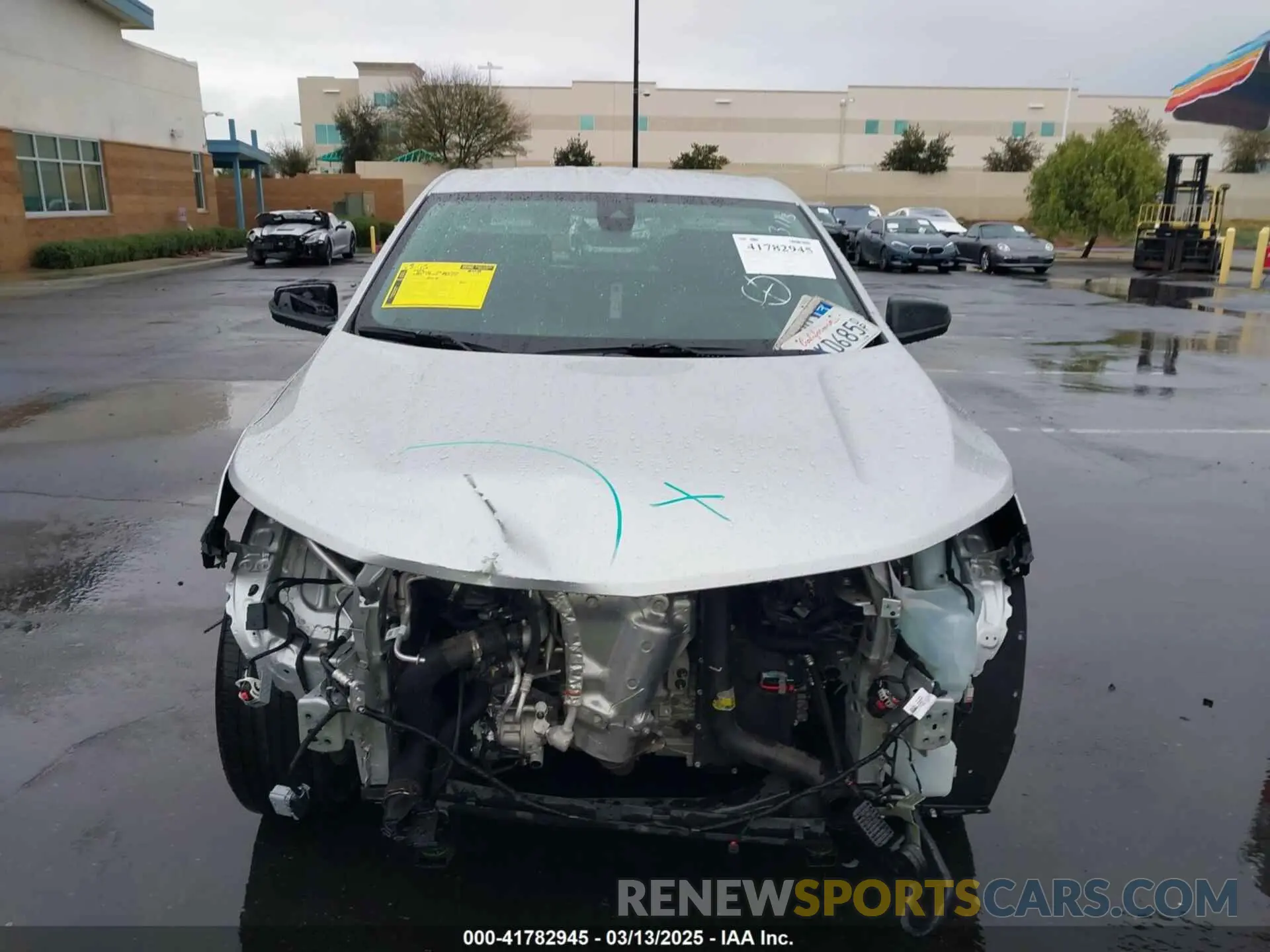 13 Photograph of a damaged car 3GNAXHEV4MS121090 CHEVROLET EQUINOX 2021