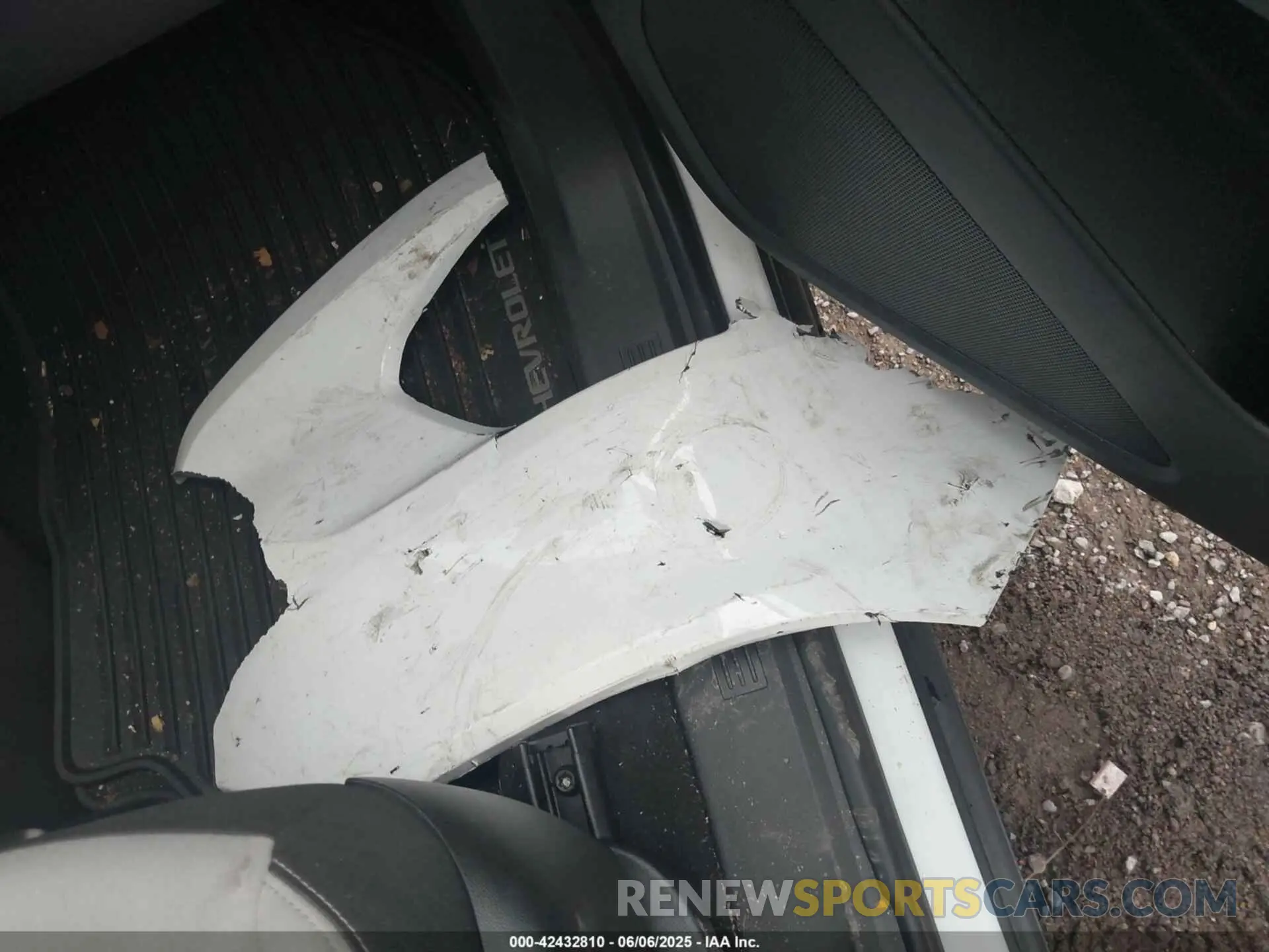 12 Photograph of a damaged car 3GNAXHEV4MS161282 CHEVROLET EQUINOX 2021