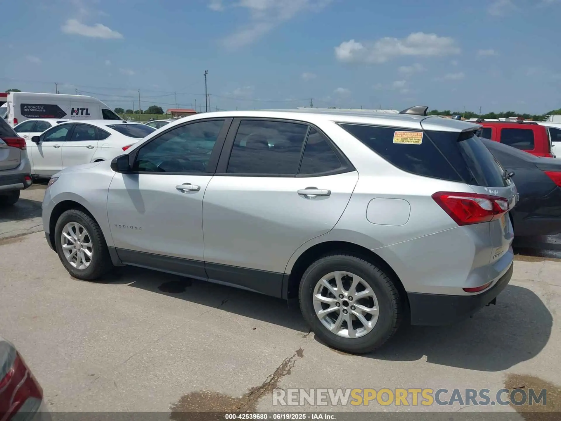 14 Photograph of a damaged car 3GNAXHEV4MS176428 CHEVROLET EQUINOX 2021