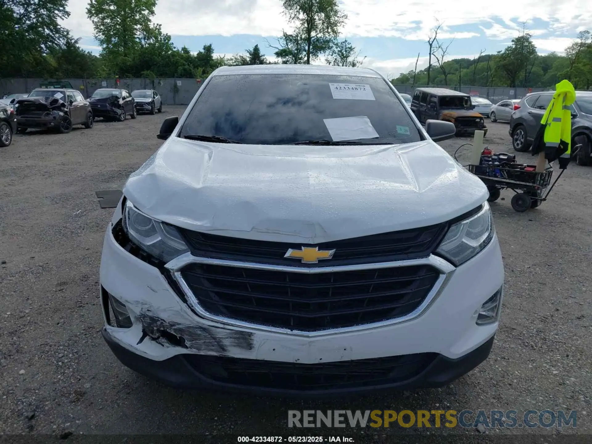 12 Photograph of a damaged car 3GNAXHEV5MS100457 CHEVROLET EQUINOX 2021