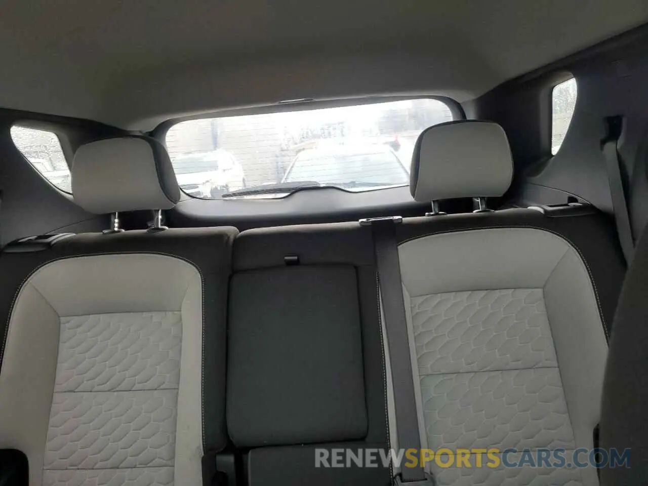 10 Photograph of a damaged car 3GNAXHEV5MS100460 CHEVROLET EQUINOX 2021