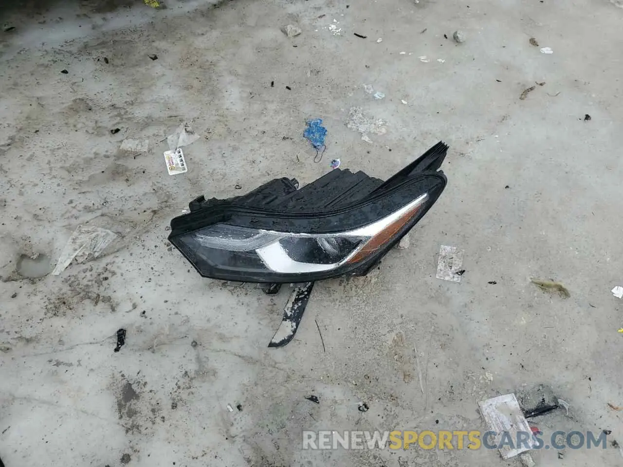 13 Photograph of a damaged car 3GNAXHEV5MS100460 CHEVROLET EQUINOX 2021