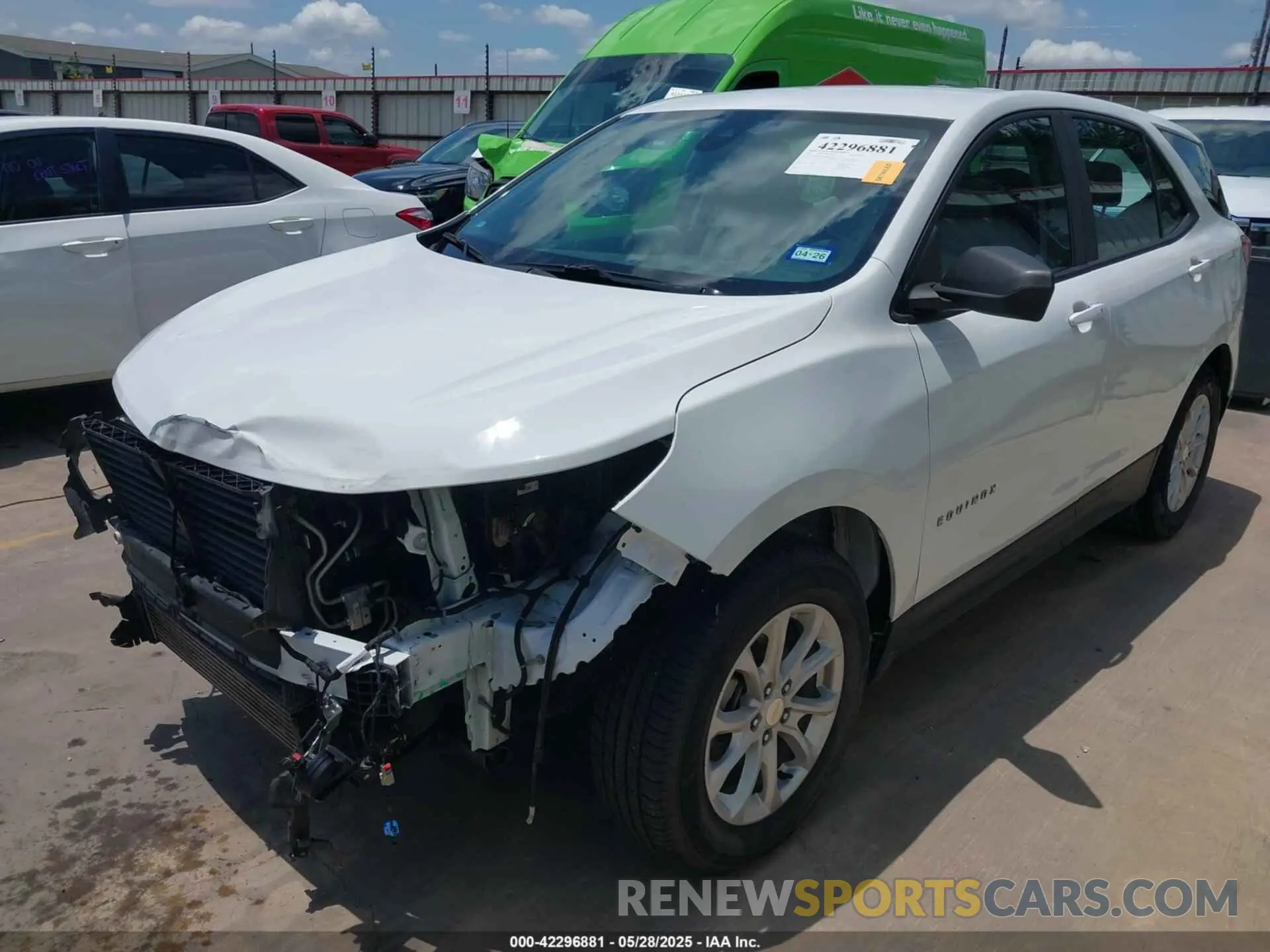 2 Photograph of a damaged car 3GNAXHEV5MS144426 CHEVROLET EQUINOX 2021