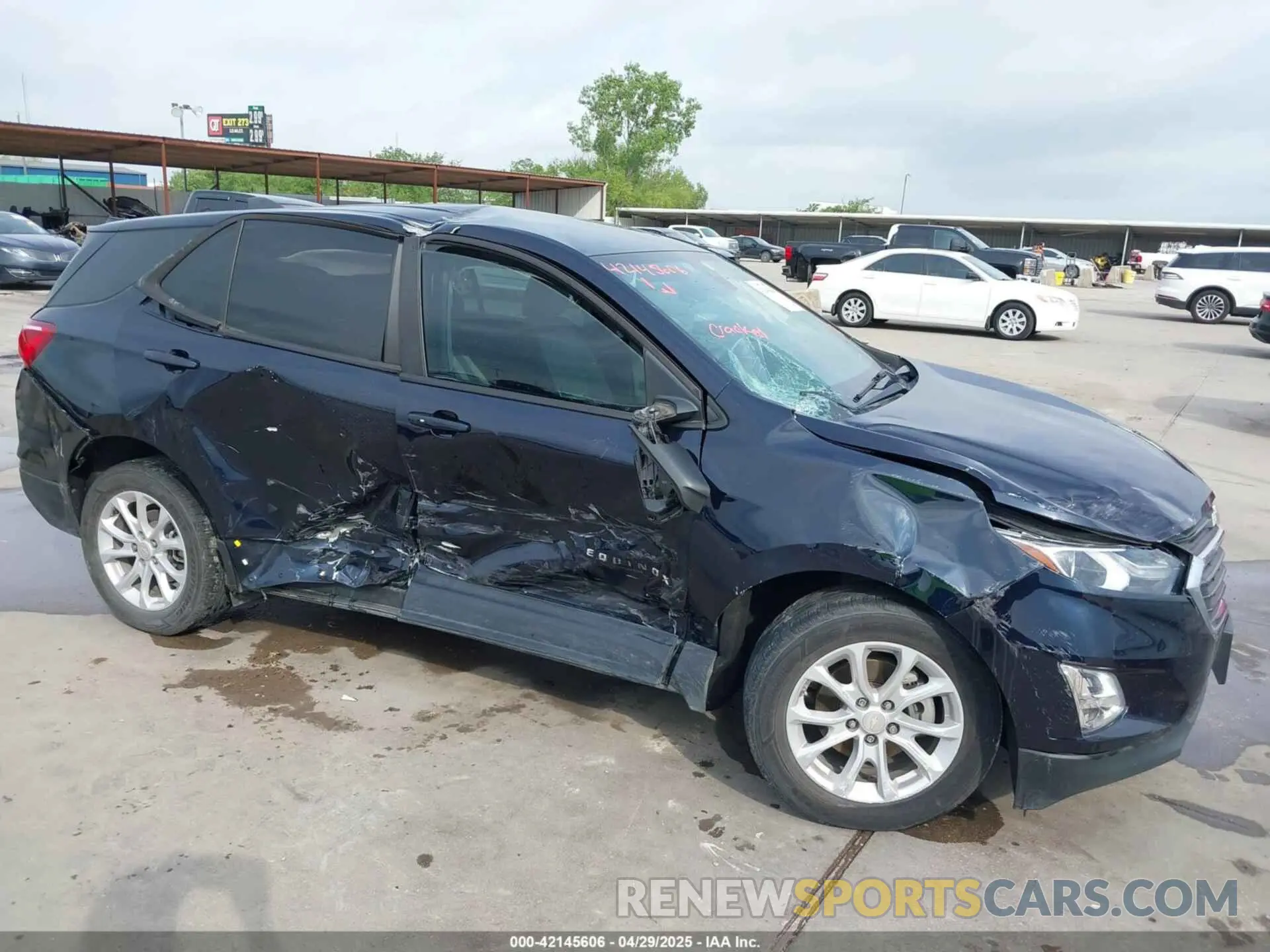 6 Photograph of a damaged car 3GNAXHEV6MS112567 CHEVROLET EQUINOX 2021