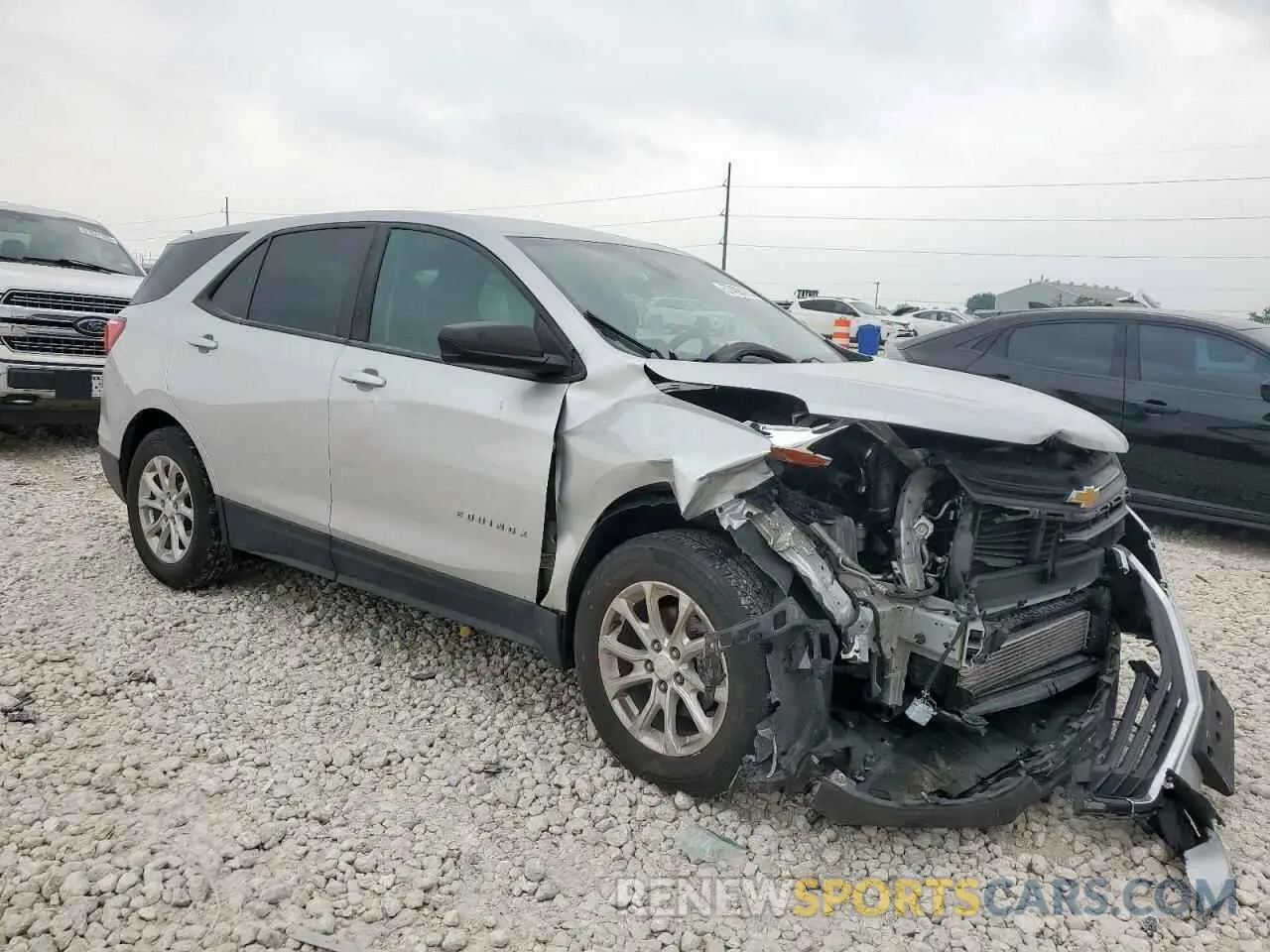 4 Photograph of a damaged car 3GNAXHEV6MS165642 CHEVROLET EQUINOX 2021