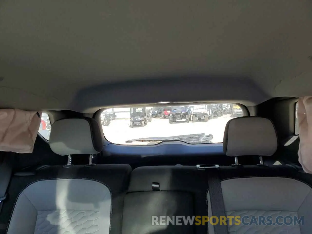 10 Photograph of a damaged car 3GNAXHEV7MS125392 CHEVROLET EQUINOX 2021