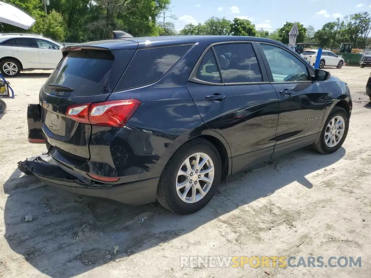3 Photograph of a damaged car 3GNAXHEV7MS125392 CHEVROLET EQUINOX 2021