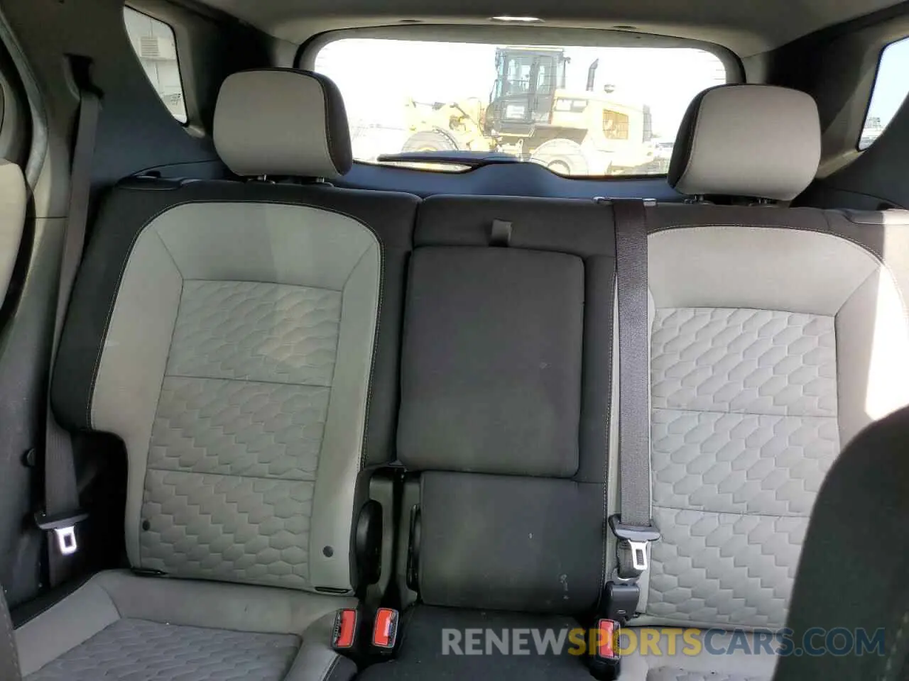 10 Photograph of a damaged car 3GNAXHEV7MS150504 CHEVROLET EQUINOX 2021