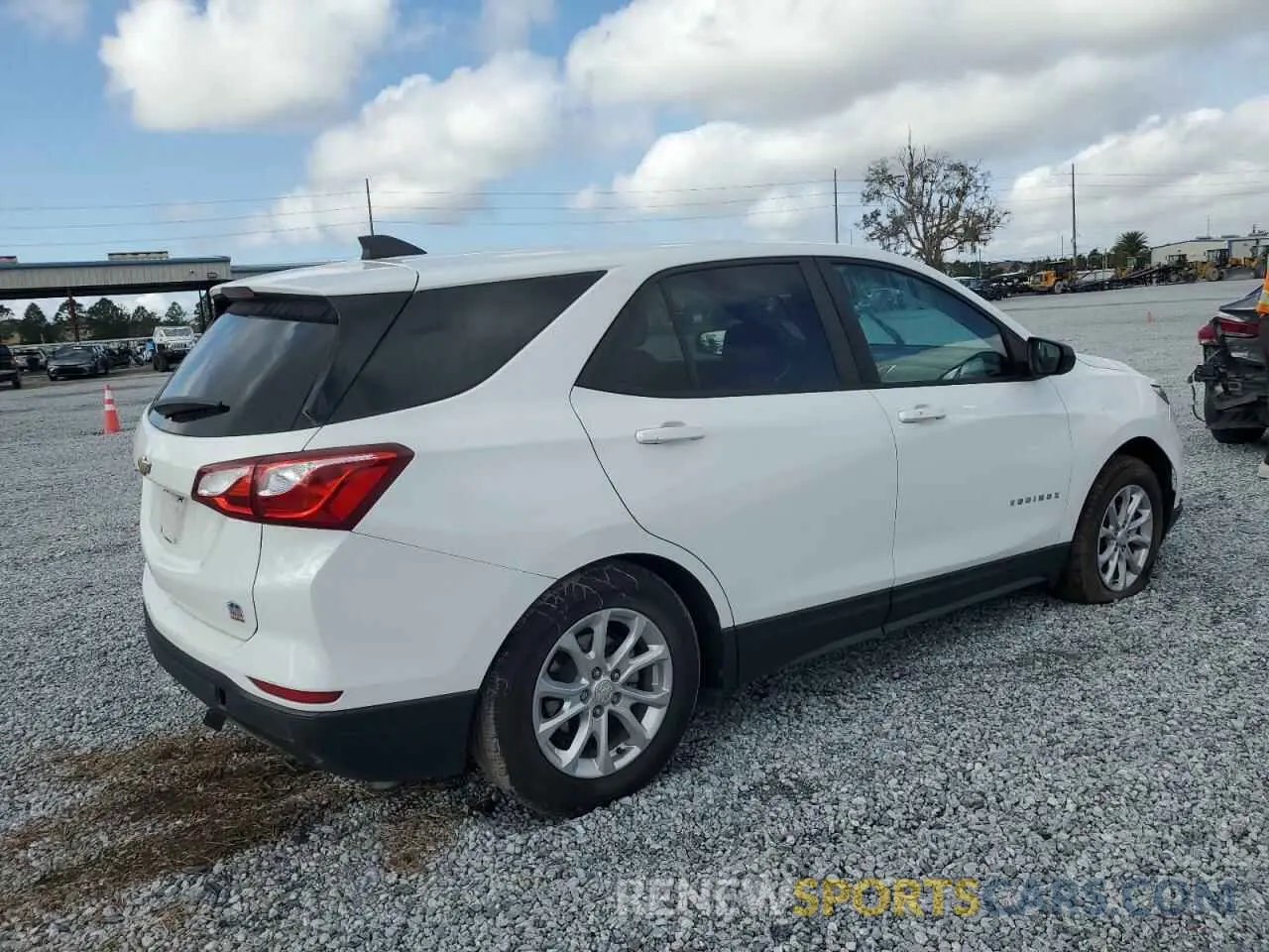 3 Photograph of a damaged car 3GNAXHEV8MS122257 CHEVROLET EQUINOX 2021