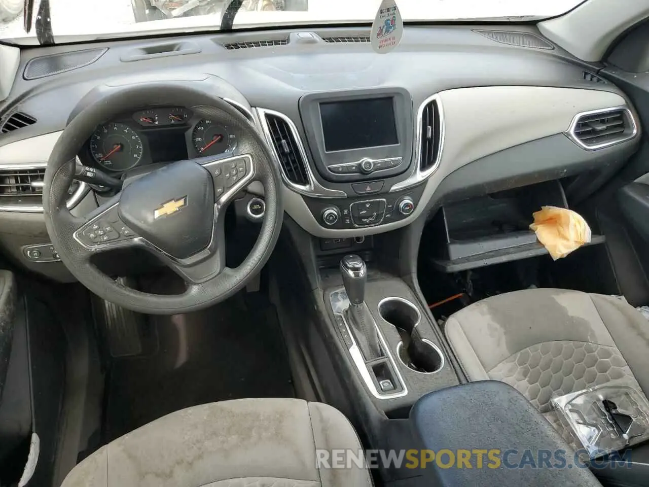 8 Photograph of a damaged car 3GNAXHEV8MS122257 CHEVROLET EQUINOX 2021